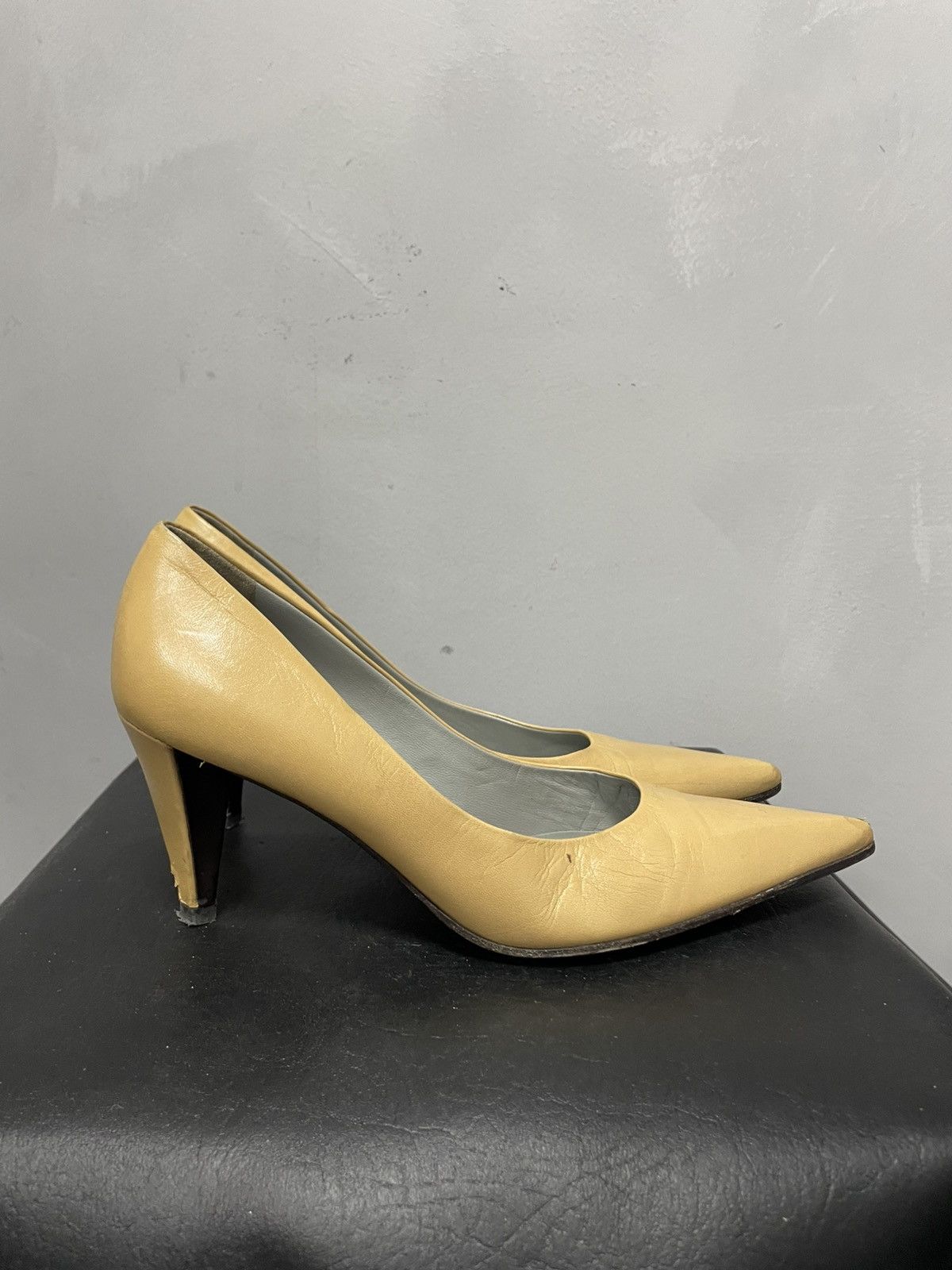 Miu Miu Miu Miu heel beige leather shoes mules y2k Size US 9 / IT 39 - 5 Thumbnail
