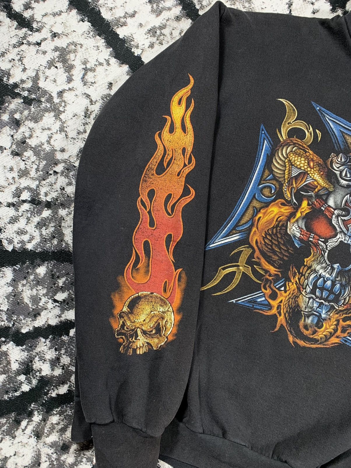 Vintage 🔥Vintage Skulls Fire Hoodie Sweatshirt Snake Rock Style🔥 Size US XL / EU 56 / 4 - 3 Thumbnail