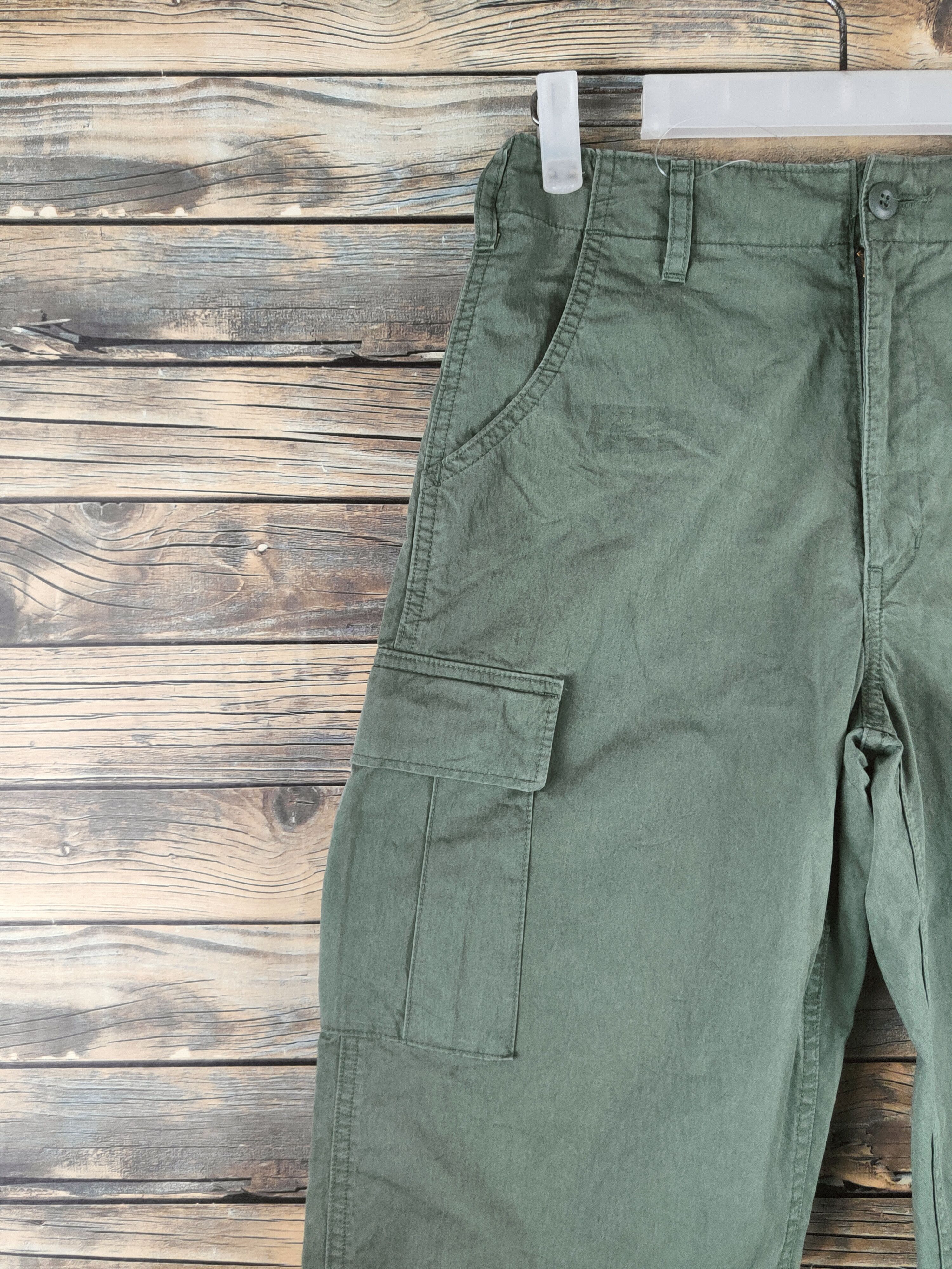 Japanese Brand Uniqlo Green Multipocket Cargo Pants #S2848 Size US 26 / EU 42 - 3 Thumbnail