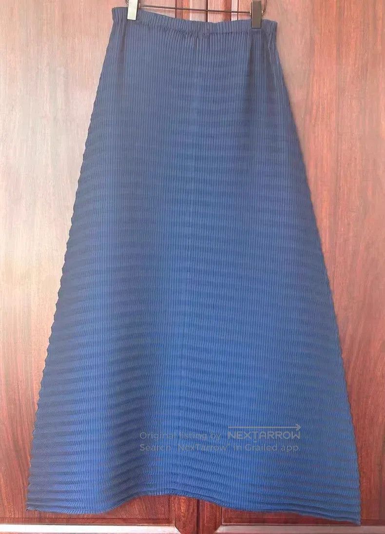 Issey Miyake Issey Miyake size:3 Main Line Indigo Blue Spring Midi Skir Size 31" - 1 Thumbnail