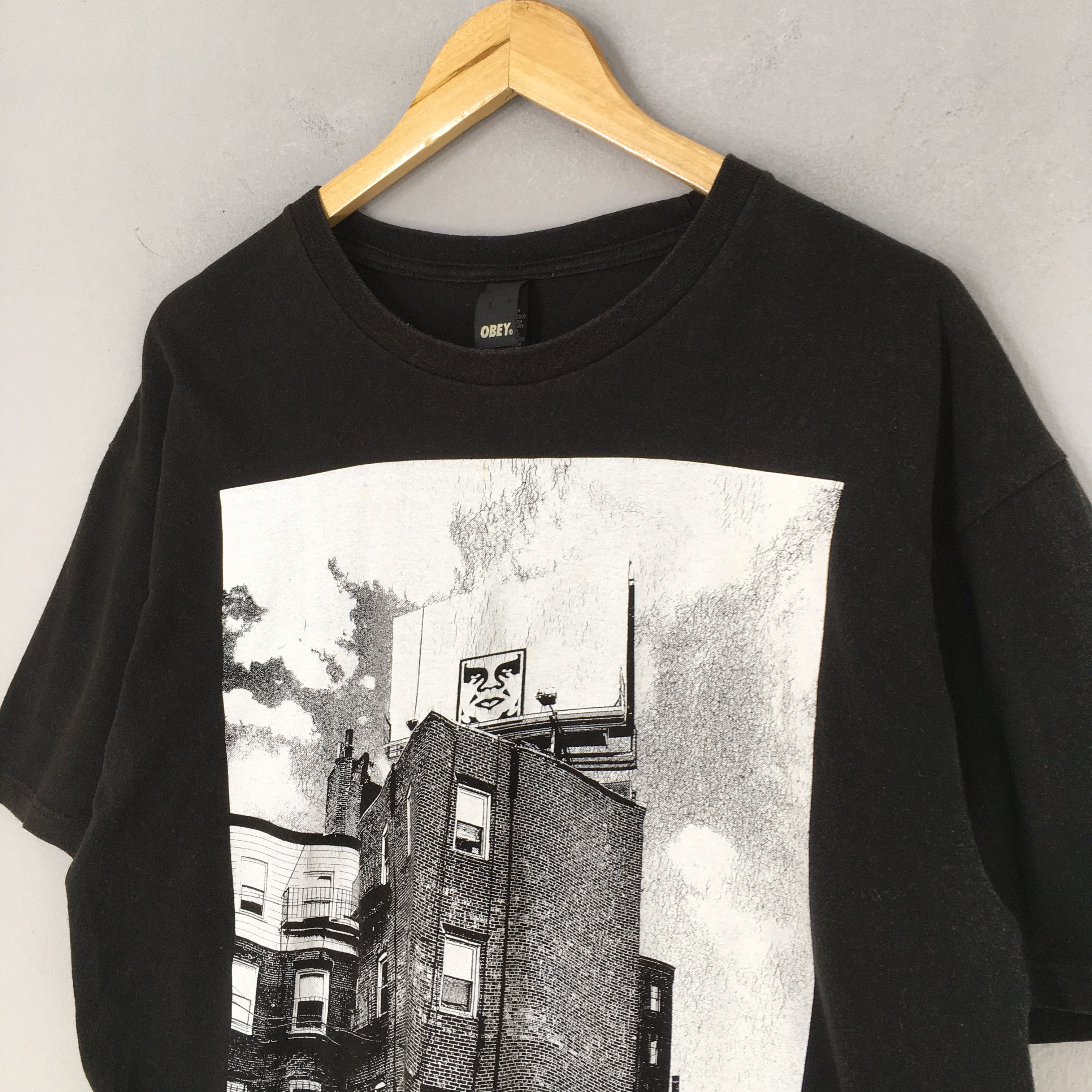 Obey Vintage 90's Obey Skater Streetwear T shirt Large Size US L / EU 52-54 / 3 - 3 Thumbnail