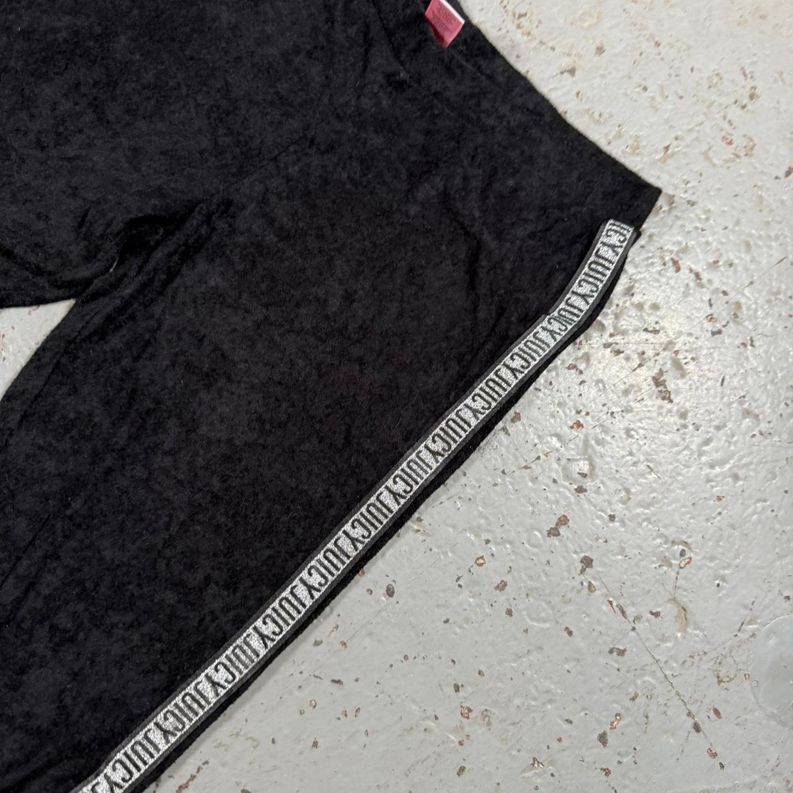 Juicy Couture Juicy couture lined sweat pants Size 30" / US 8 / IT 44 - 2 Thumbnail