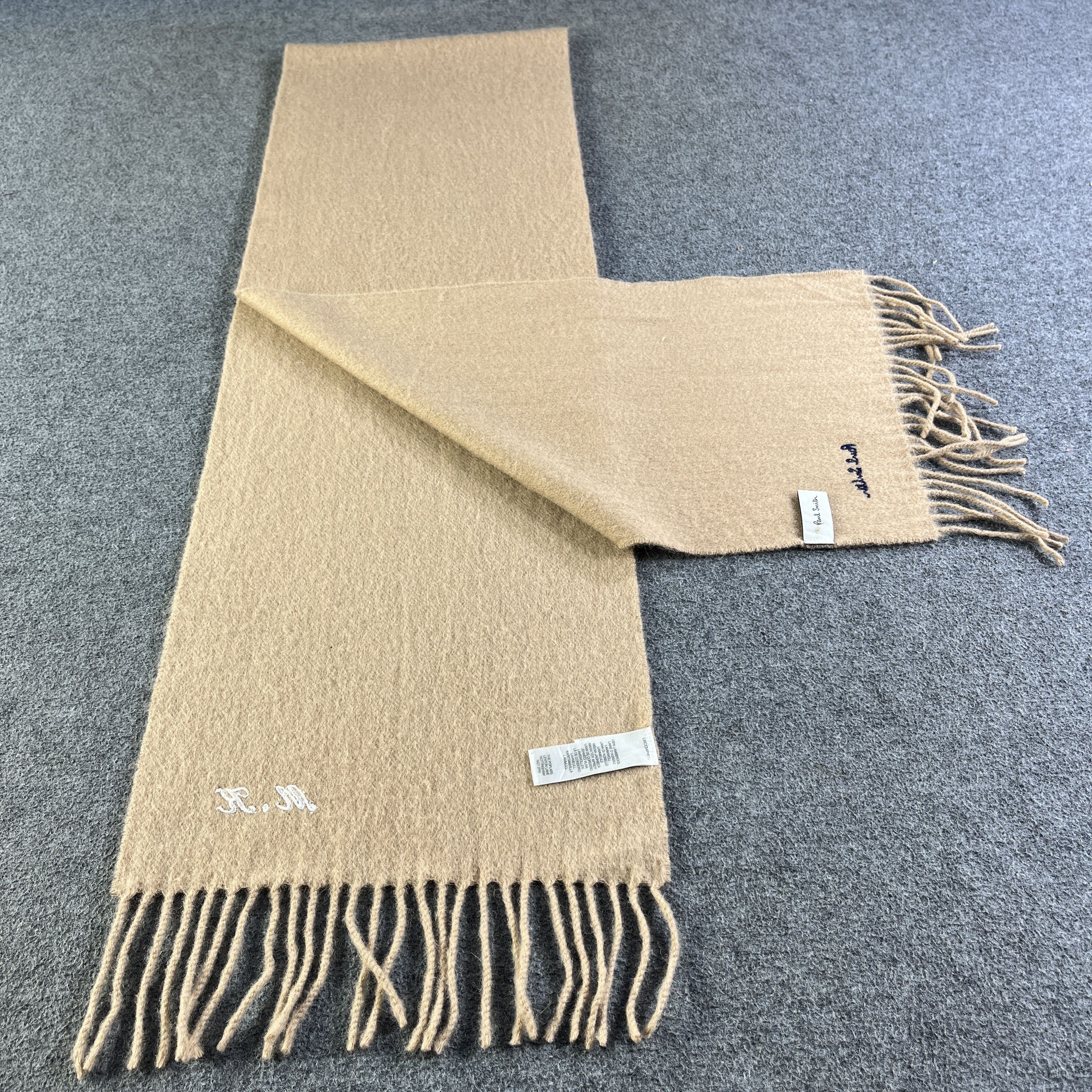 Paul Smith Scarf / Muffler / Neckwear T1161