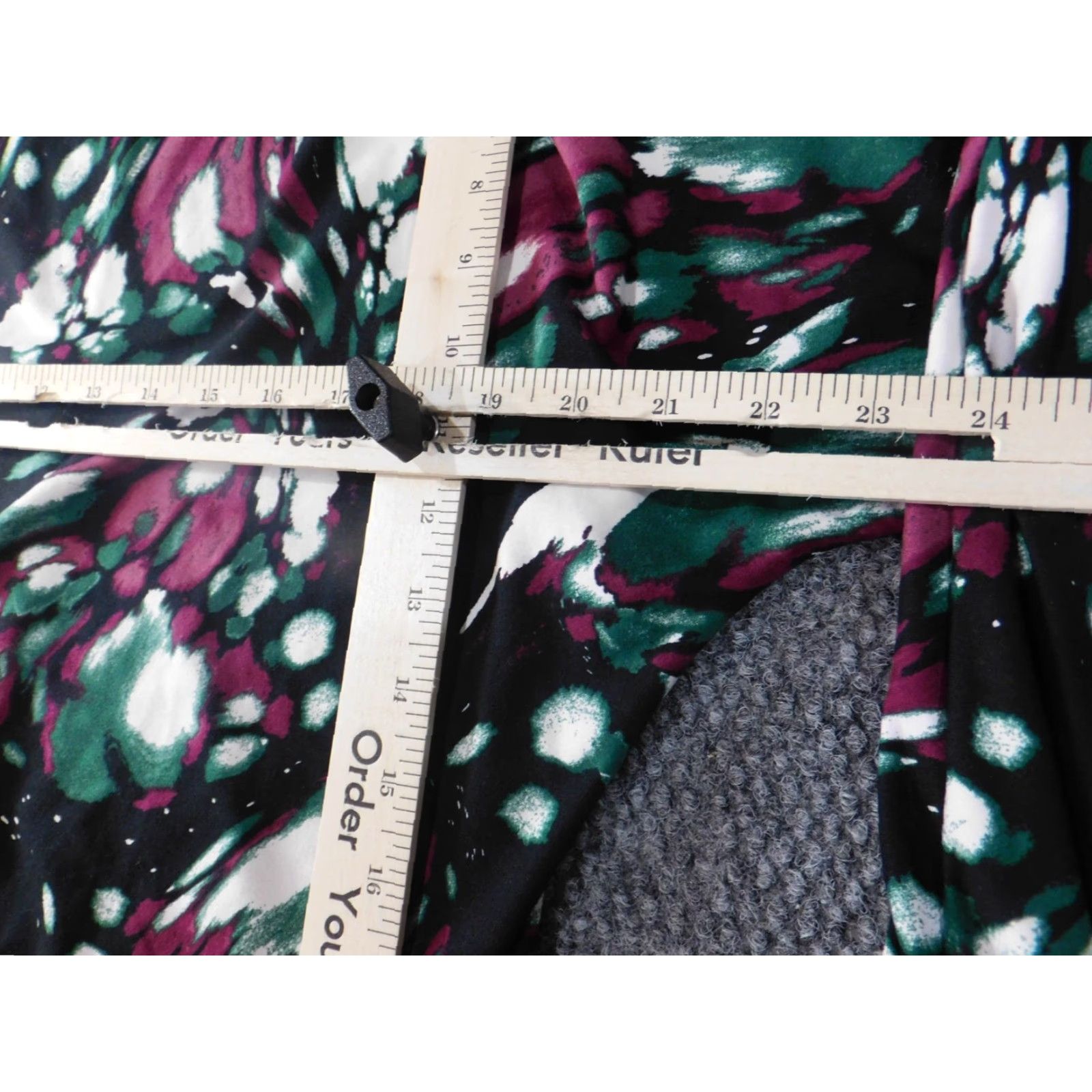 Vintage The Limited Blouse Shirt Womens Medium Green Lightweight Crew Neck Pullover Regular Polyester Spandex Rayon Geometric Casual Classic Size M / US 6-8 / IT 42-44 - 5 Thumbnail