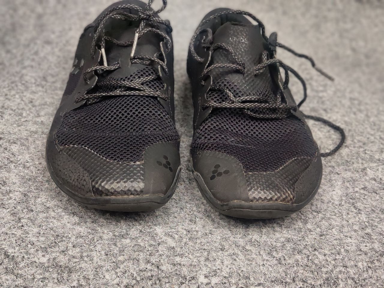 Vivobarefoot Vivobarefoot Primus Lite III Trail Logo Running Sneakers Size US 6 / EU 39 - 7 Thumbnail