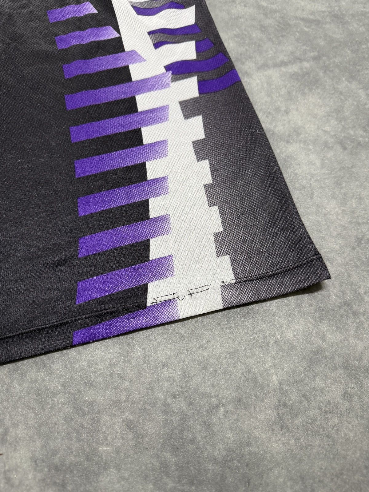 Other 1997/1998 third jersey real madrid x taquy Size M rare Size US M / EU 48-50 / 2 - 10 Thumbnail