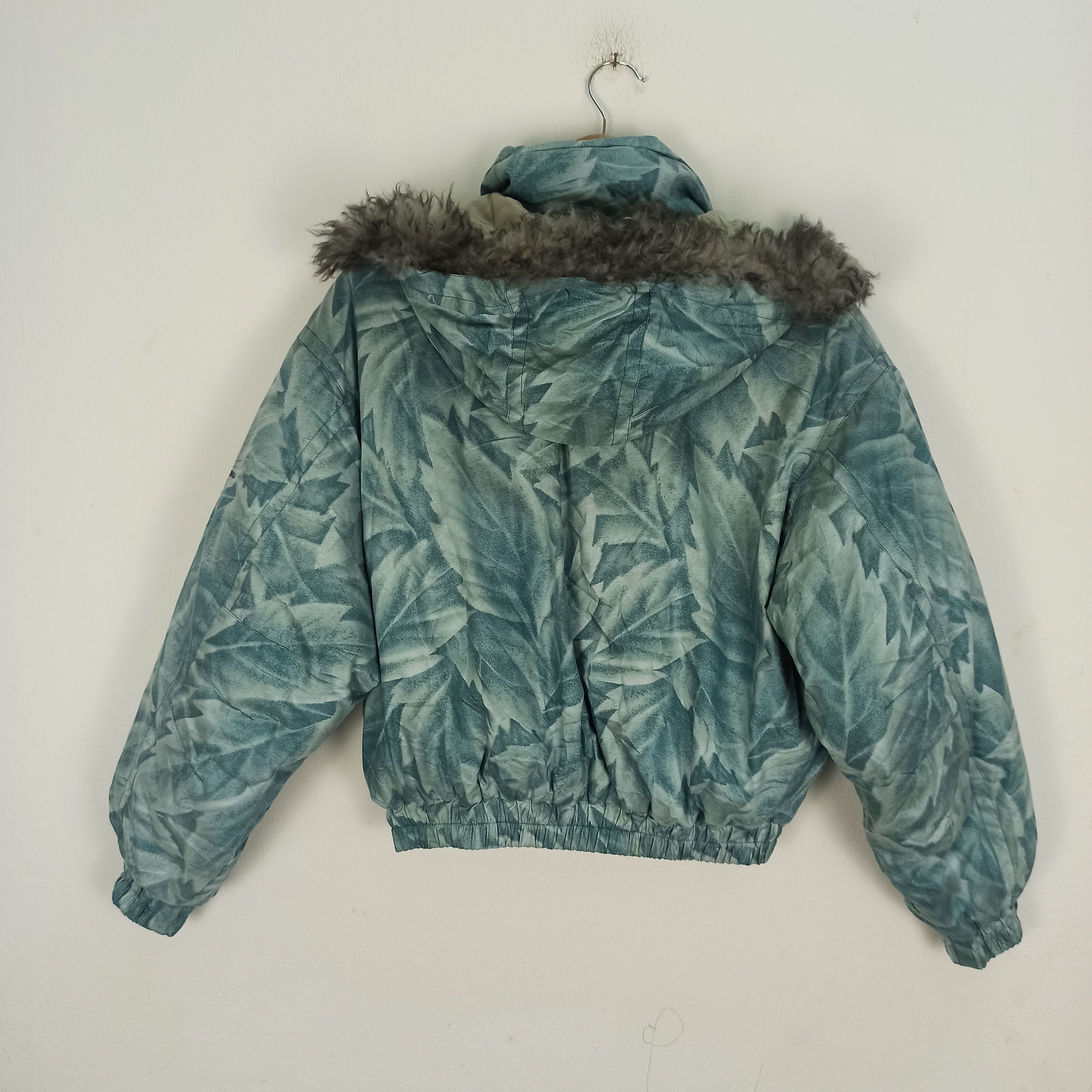 Japanese Brand Rare Courmayeur Ski Jacket Fur Hoodie Size M / US 6-8 / IT 42-44 - 7 Thumbnail