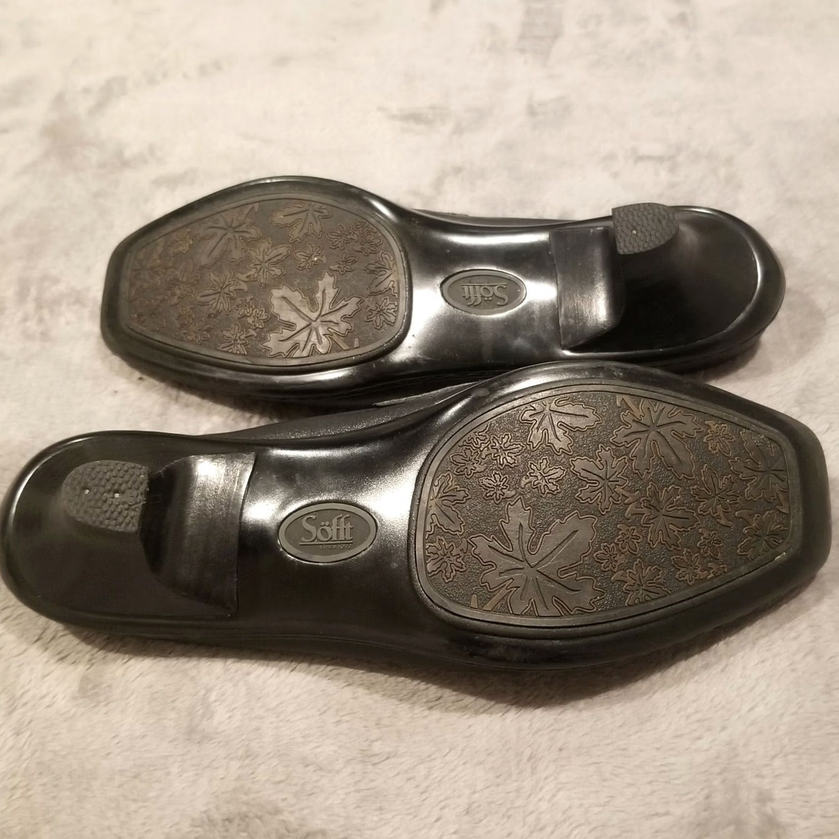 Vintage Sofft Black Leather Mules Slides Slip On Closed Toe Kitten Heels Women Size 7.5M Size US 8 / IT 38 - 2 Thumbnail