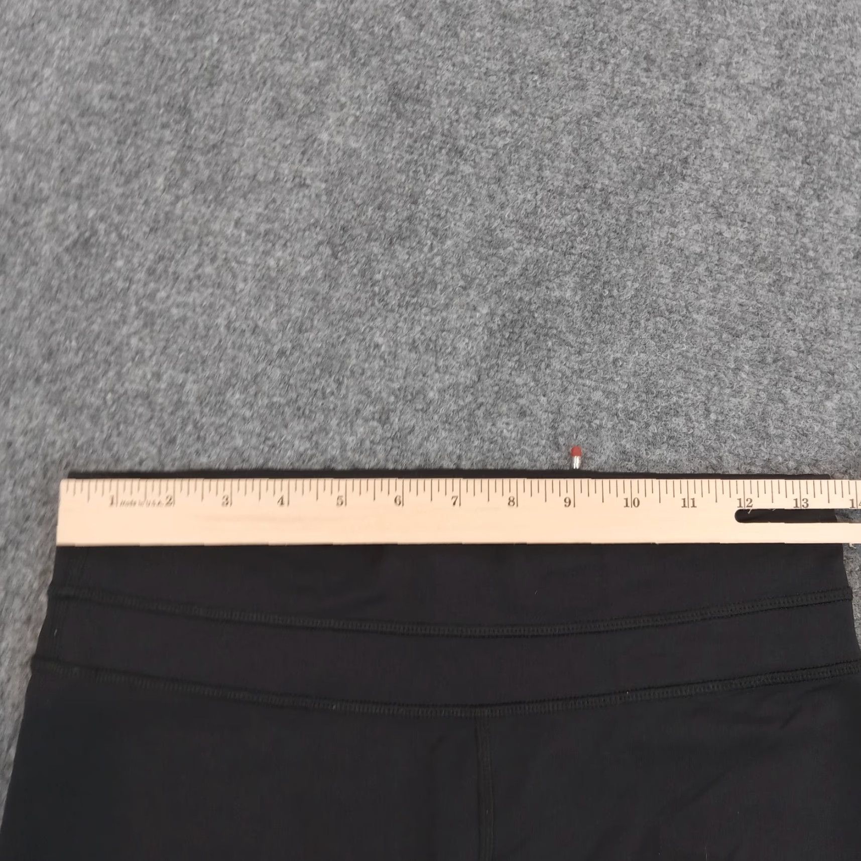 Lululemon Lululemon Leggings Women's Size 8 Black Cropped Comfortable Yoga Size 30" / US 8 / IT 44 - 4 Thumbnail
