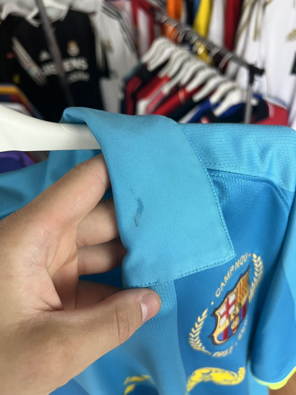 Nike Soccer Jersey Nike Barcelona 2007/08 Unicef Football Kit Size US XL / EU 56 / 4 - 14 Thumbnail
