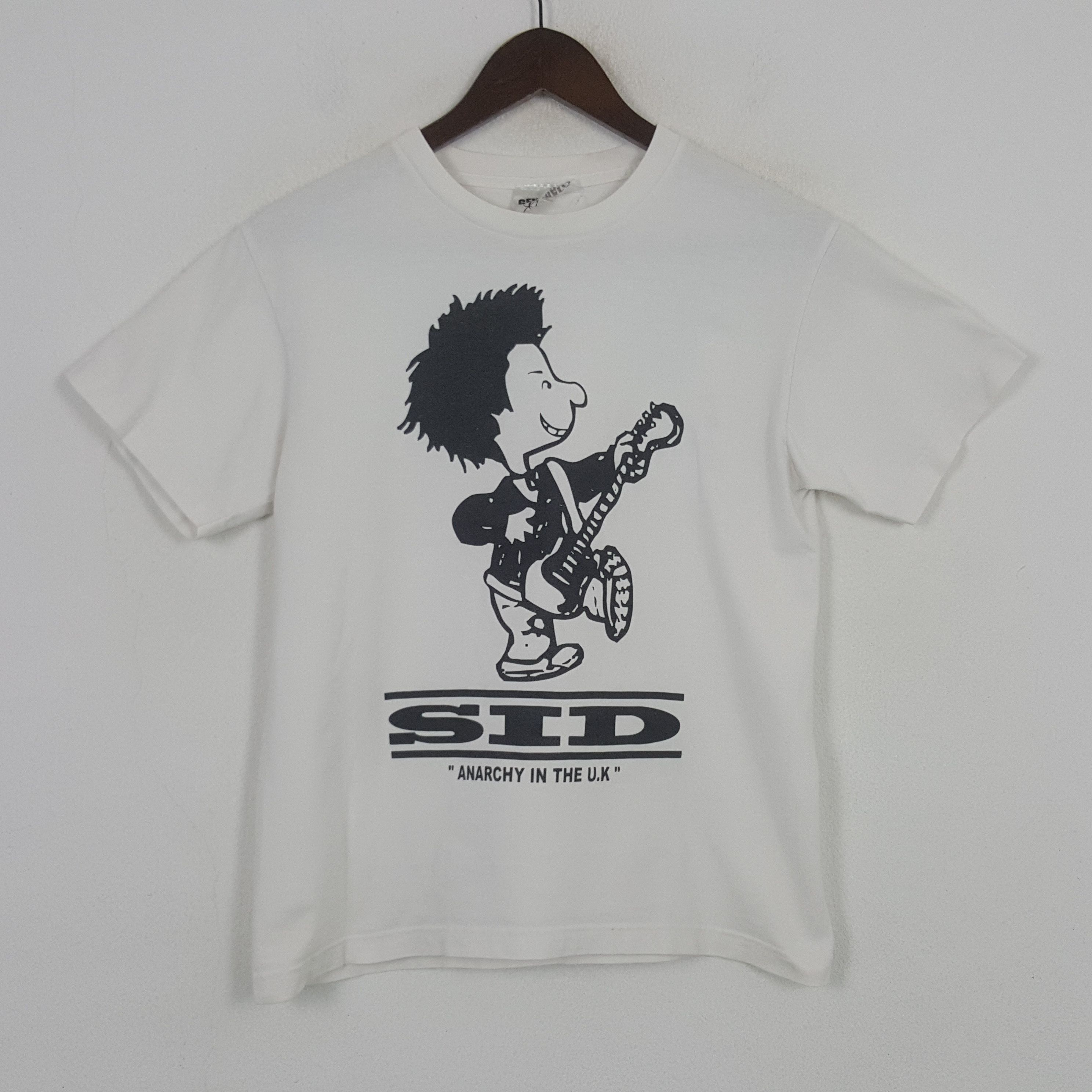 General Research Vintage General Research SID Anarchy In The UK Tshirt Size US S / EU 44-46 / 1 - 1 Thumbnail