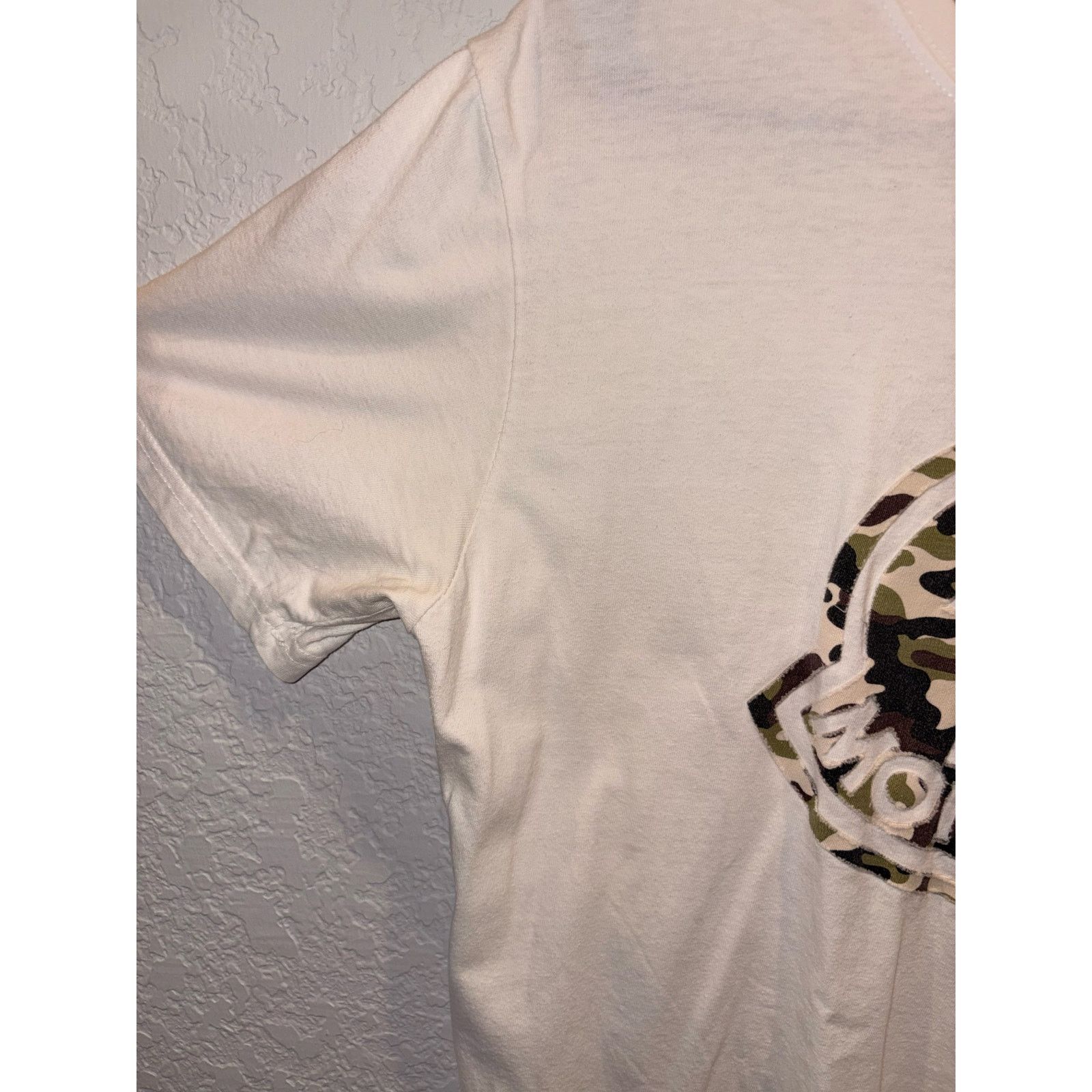 Moncler Vintage Moncler Camo Logo Size US L / EU 52-54 / 3 - 3 Thumbnail