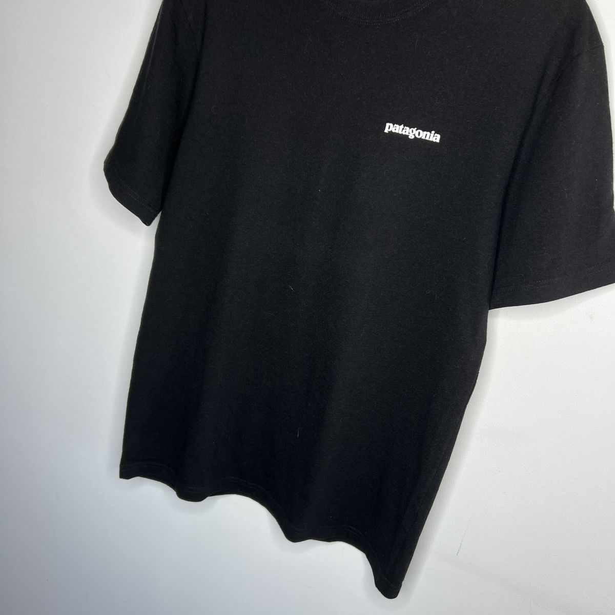 Designer × Patagonia Patagonia Big Logo Shot Sleeve T-shirt Mens Size M Black Top Size US M / EU 48-50 / 2 - 3 Thumbnail