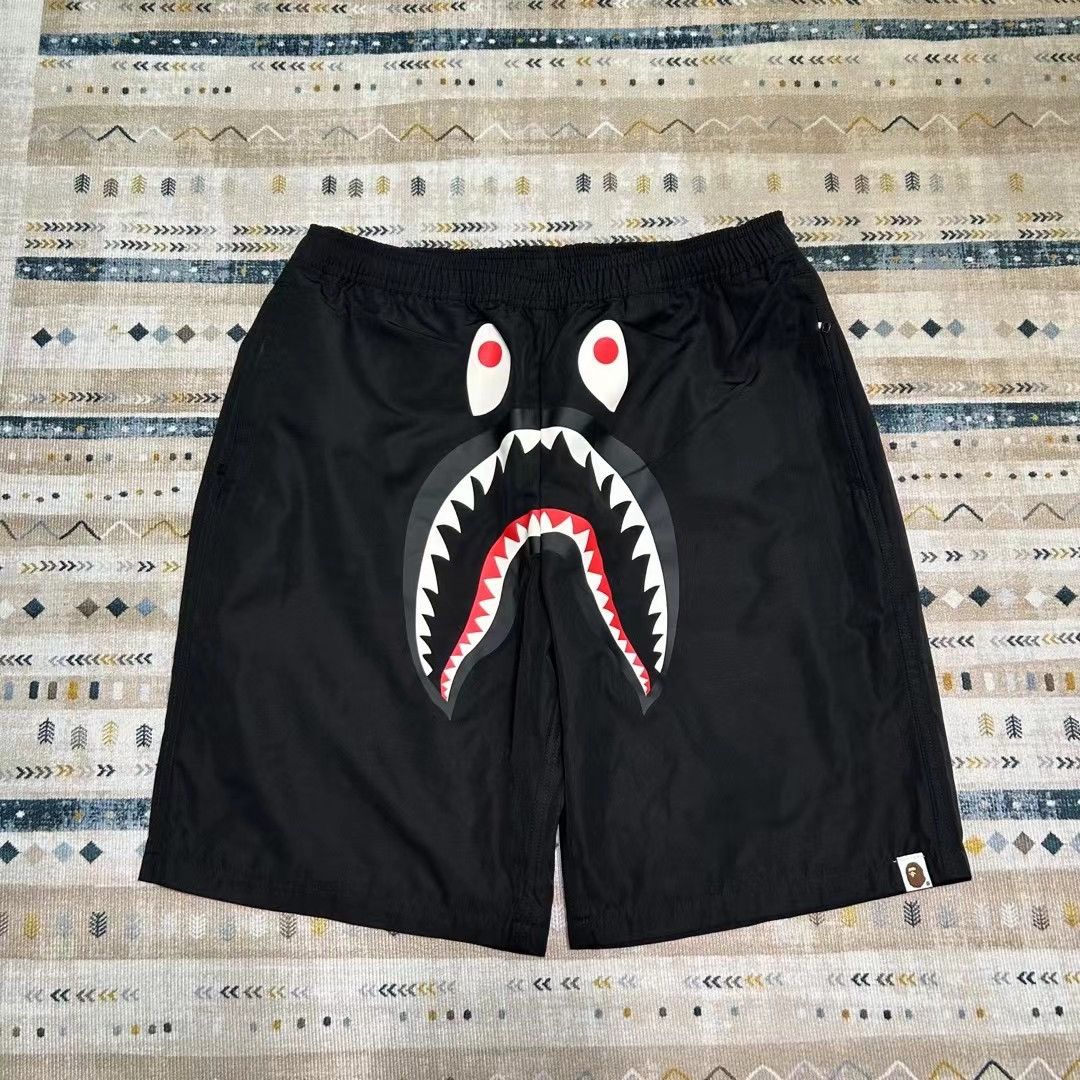 Bape BAPE SHARK SWEAT SHORTS Size US 32 / EU 48 - 1 Thumbnail