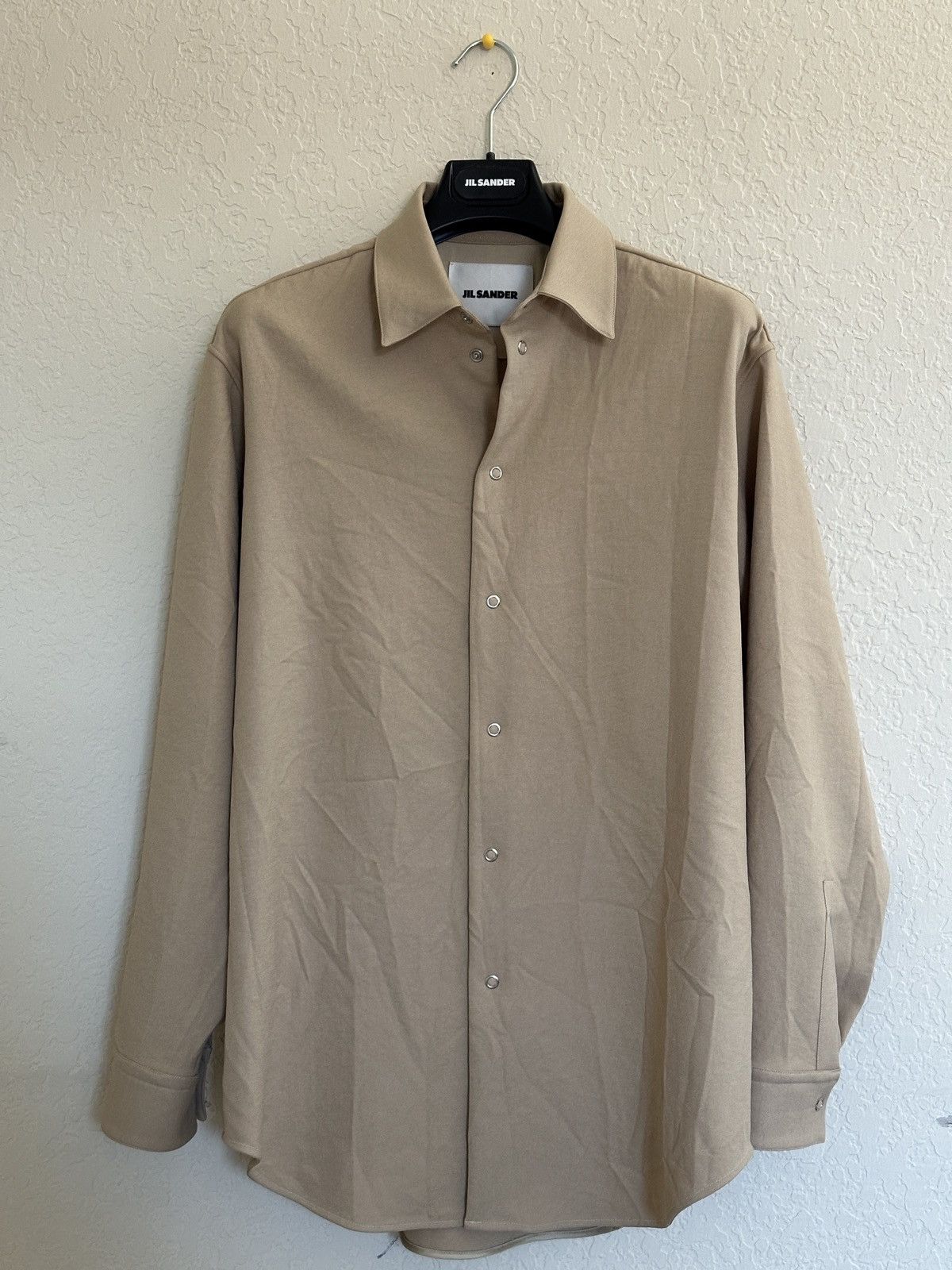 Jil Sander Beige Gabardine Crinkled Shirt Size US S / EU 44-46 / 1 - 1 Thumbnail