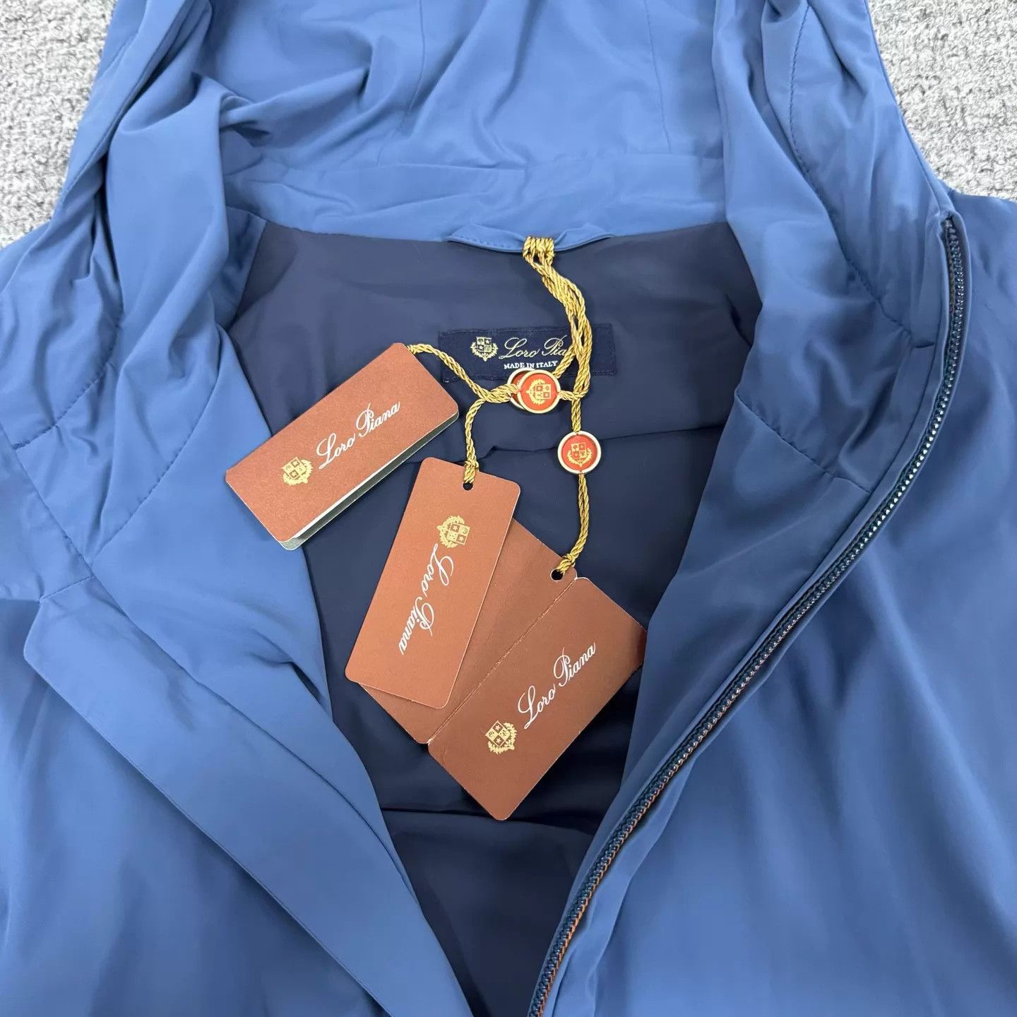 Loro Piana Loro Piana Blue Hood Zip Jacket L New w/Tags Embroidered Size US L / EU 52-54 / 3 - 4 Thumbnail