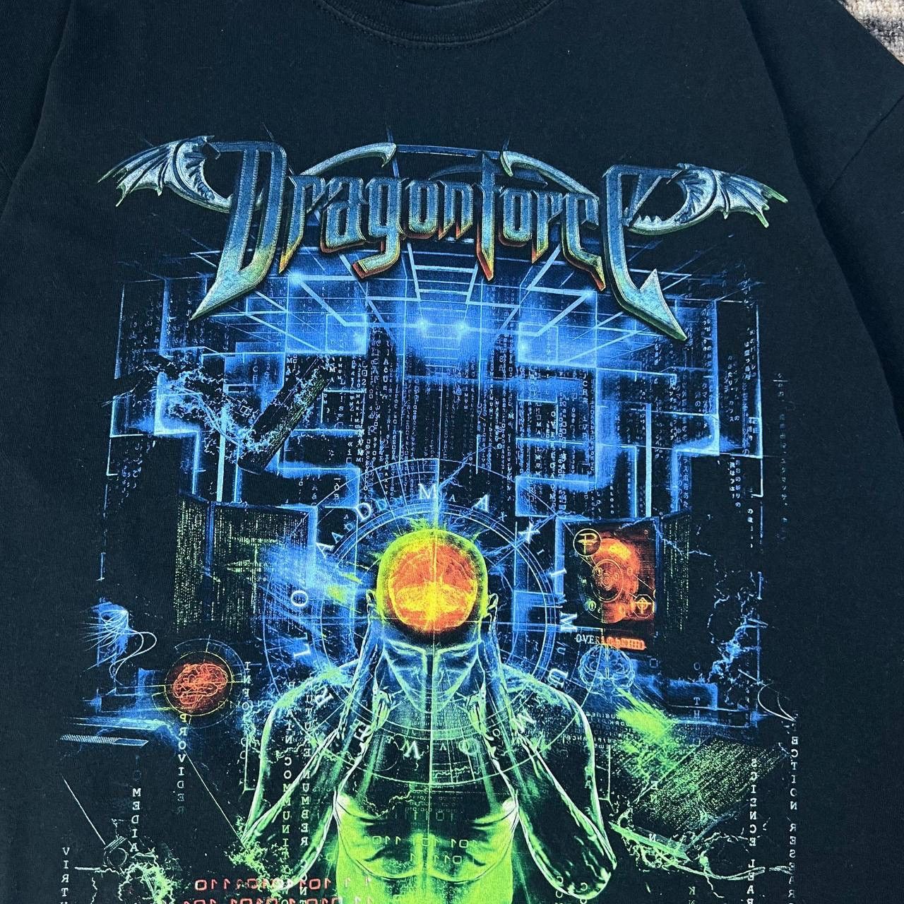 Band Tees Dragonforce Vintage Y2K Rock Band Tour T-Shirt 1TS67 Size US L / EU 52-54 / 3 - 4 Thumbnail