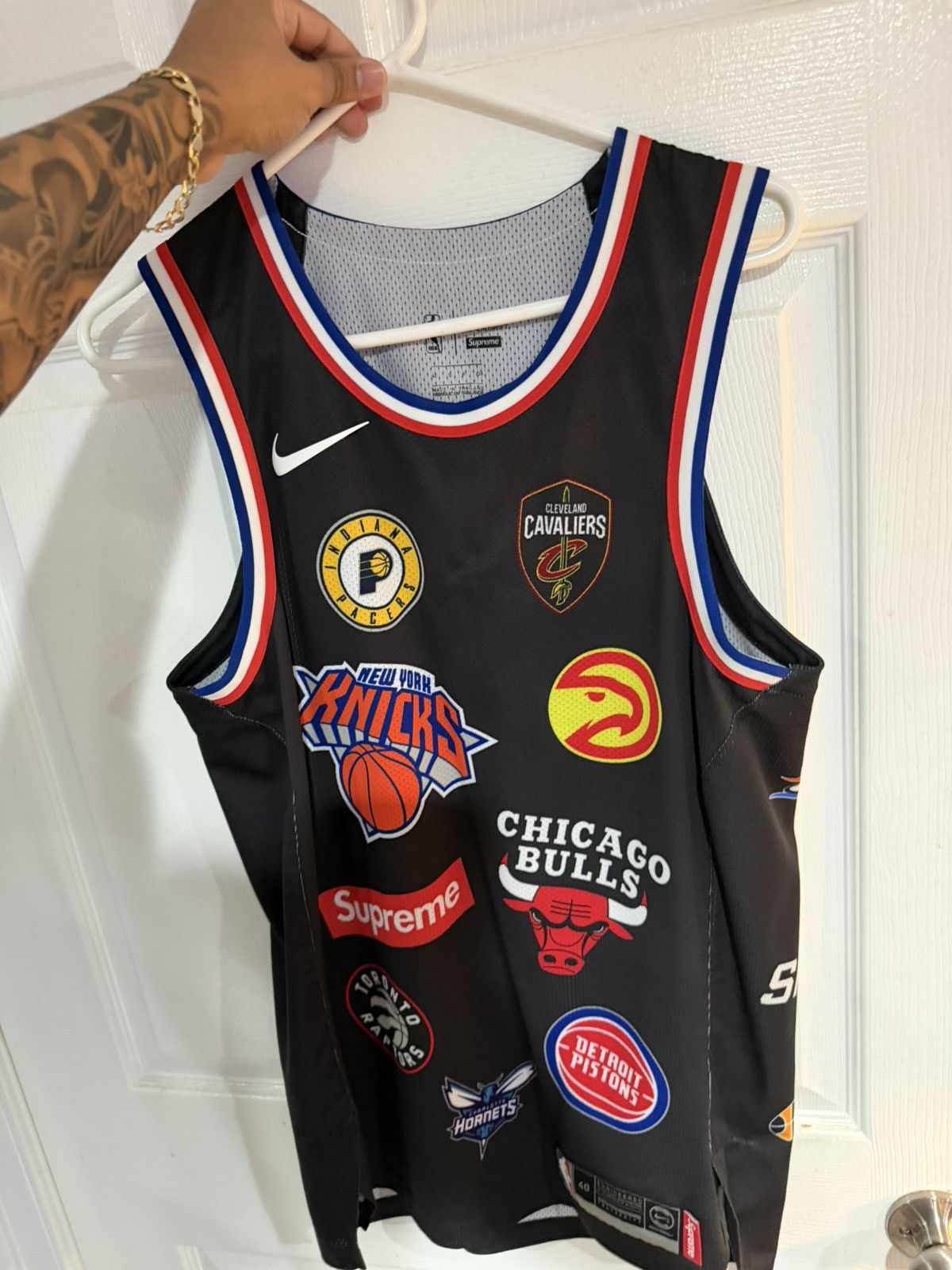 NBA × Nike × Supreme Supreme x Nike x NBA Teams Authentic Jersey Size US S / EU 44-46 / 1 - 3 Thumbnail