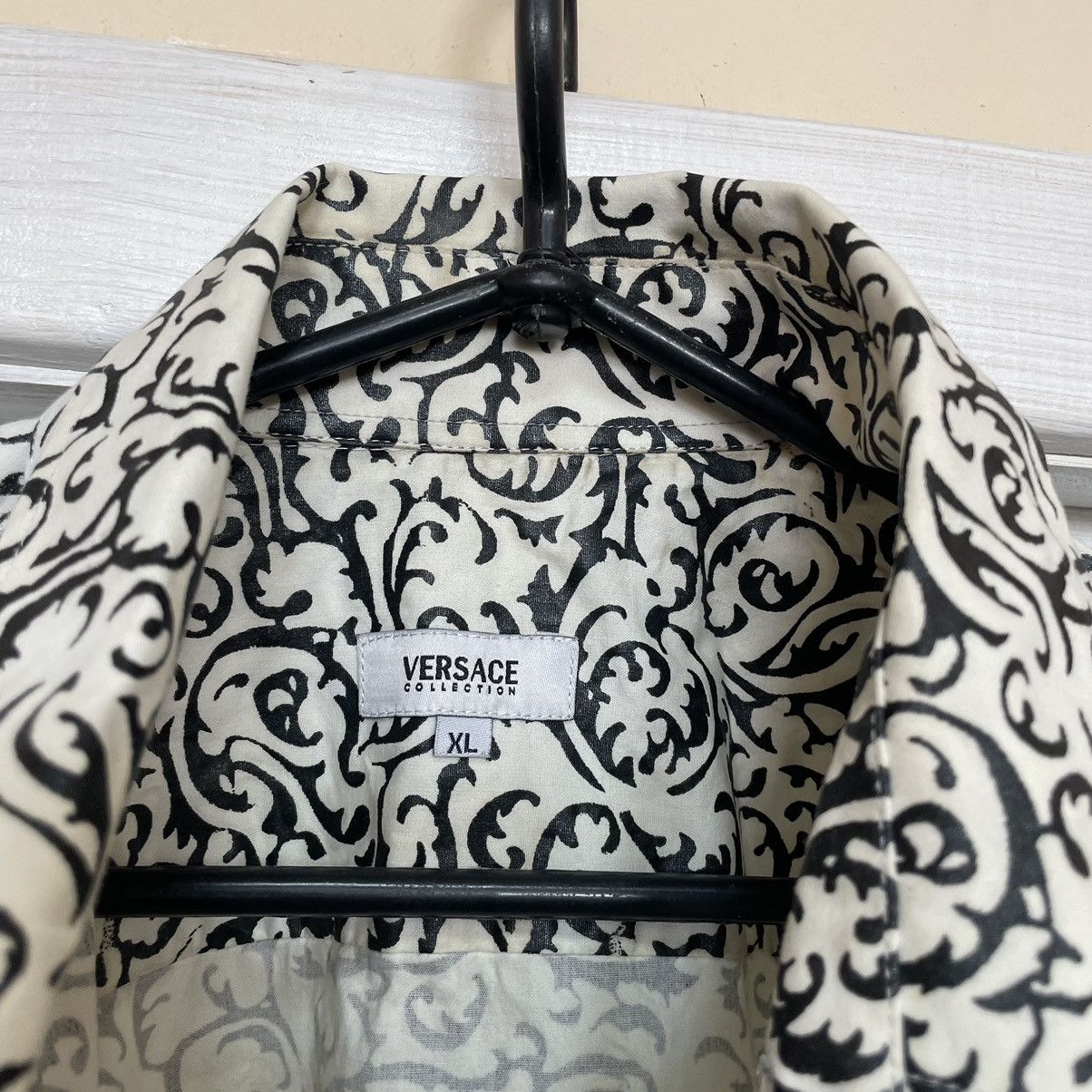Versace × Vintage Versace rare aztek tee monogram Shirt Button up long Size US XL / EU 56 / 4 - 2 Thumbnail