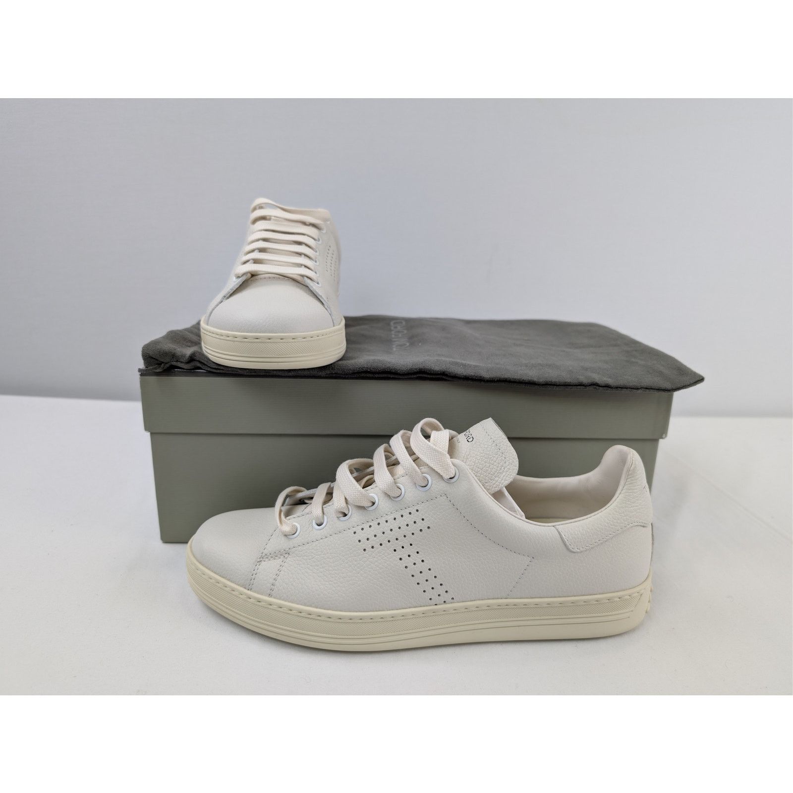 Tom Ford o1rshd1 Low Top Sneakers Shoe in White 8.5 TF Size US 8.5 / EU 41-42 - 20 Thumbnail