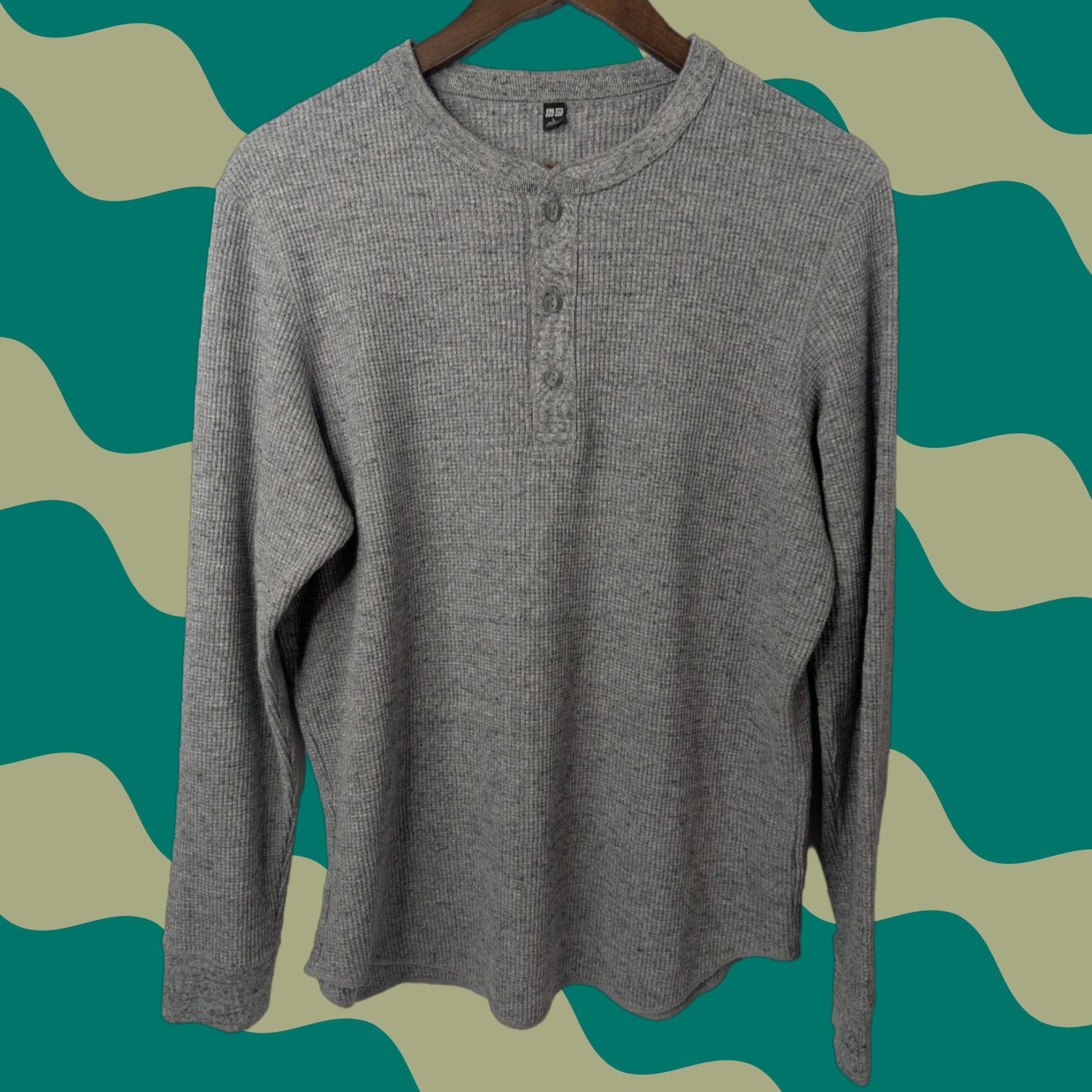 Uniqlo Uniqlo Thermal Shirt Mens Large Gray Knit Long Sleeve Waffle Henley Top Size US L / EU 52-54 / 3 - 1 Thumbnail