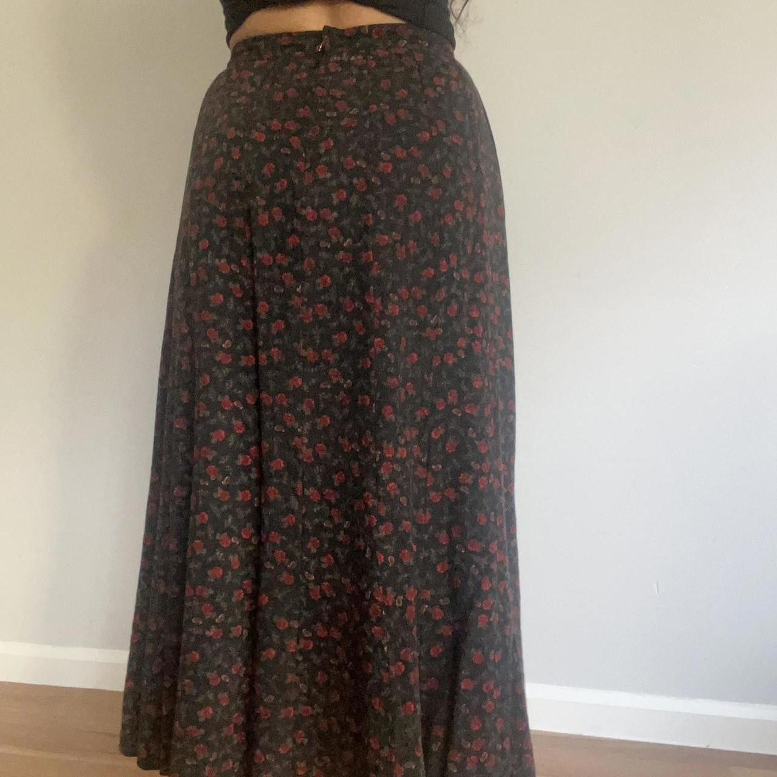 Other Black and red floral midi skirt Size 26" / US 2 / IT 38 - 3 Thumbnail