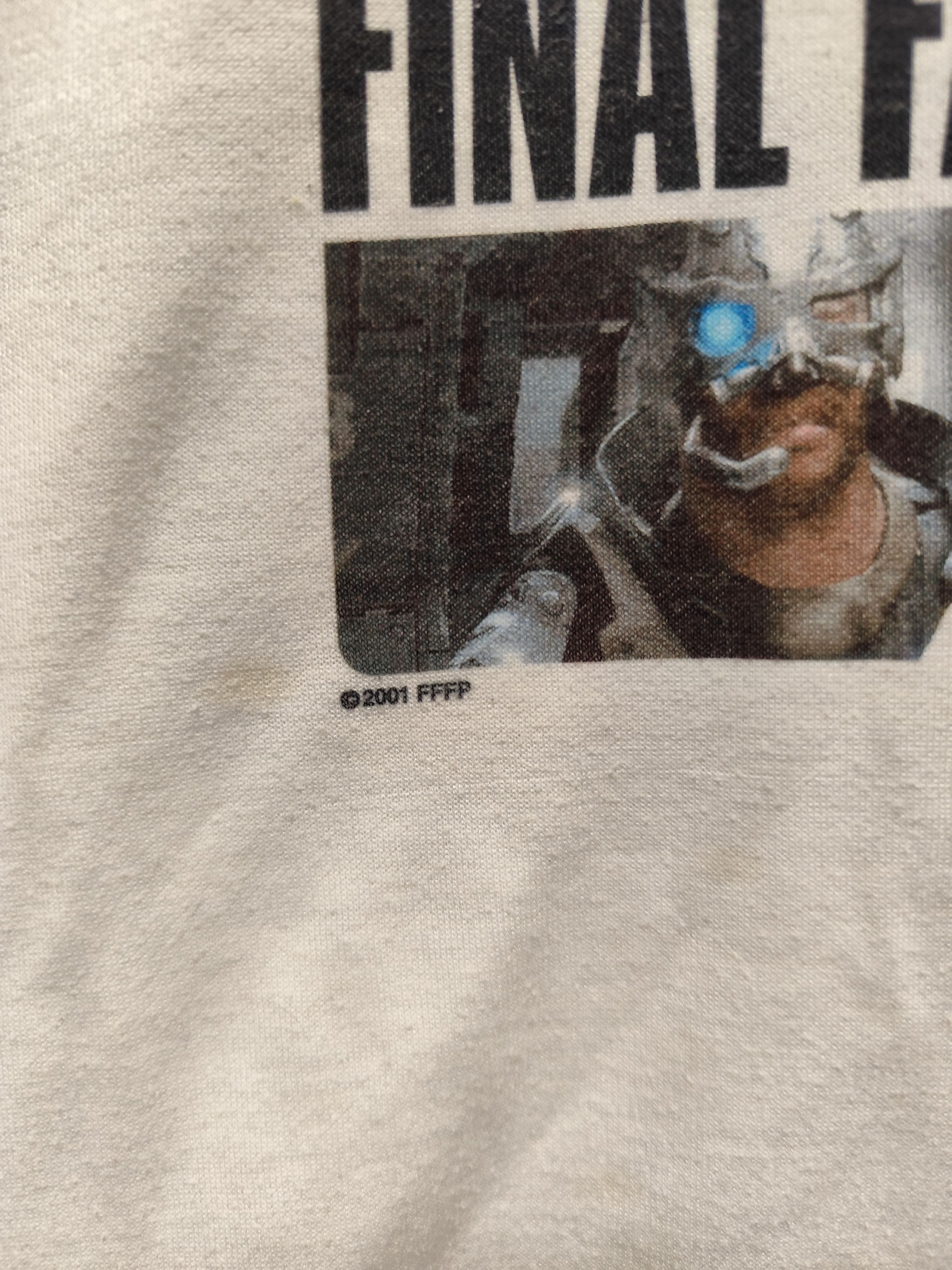 Playstation Vintage 2001 final fantasy tee Size US M / EU 48-50 / 2 - 3 Thumbnail