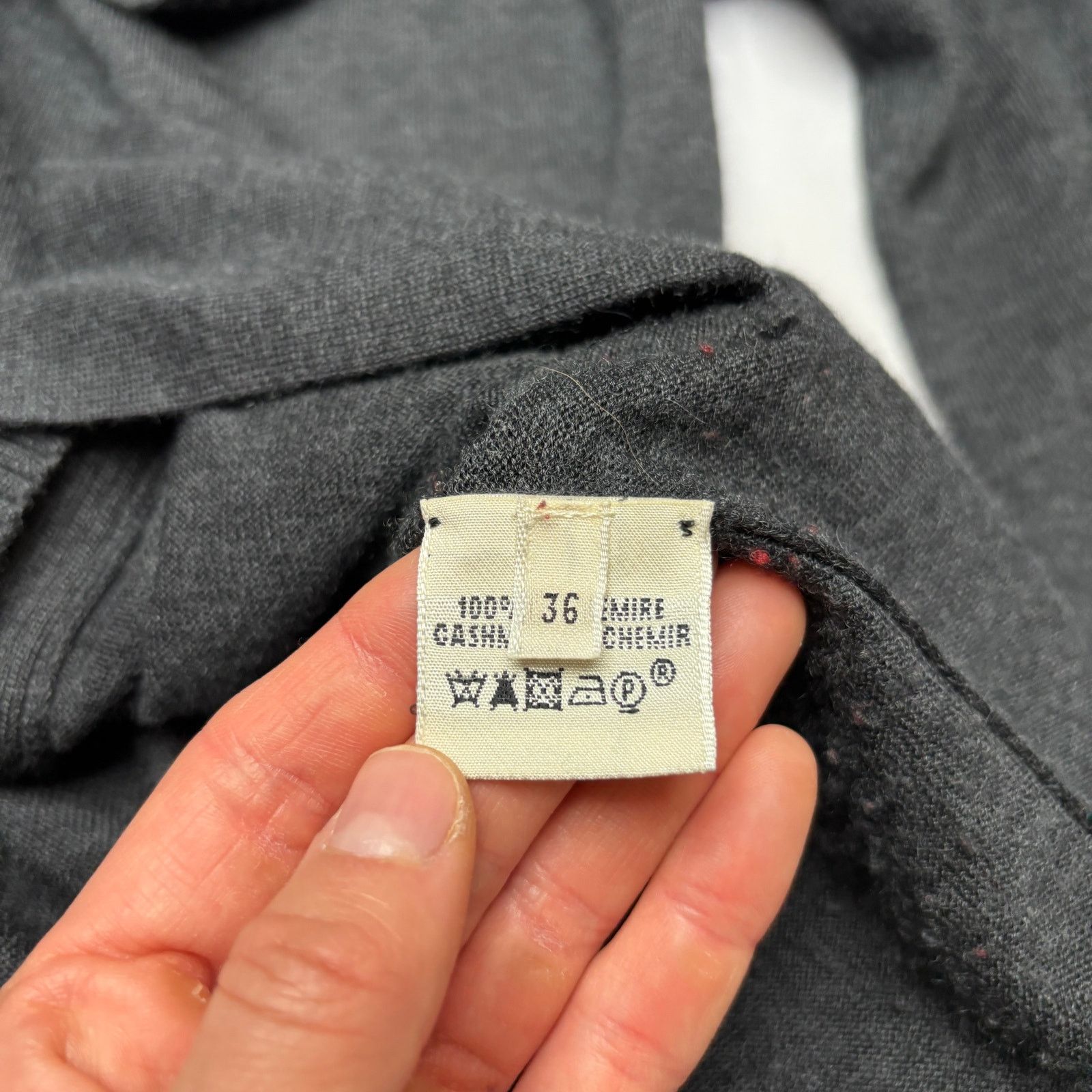 Hermes × Maison Margiela Vintage Hermes Cardigan Cashmere Sweater Women's 36 Size XS / US 0-2 / IT 36-38 - 11 Thumbnail