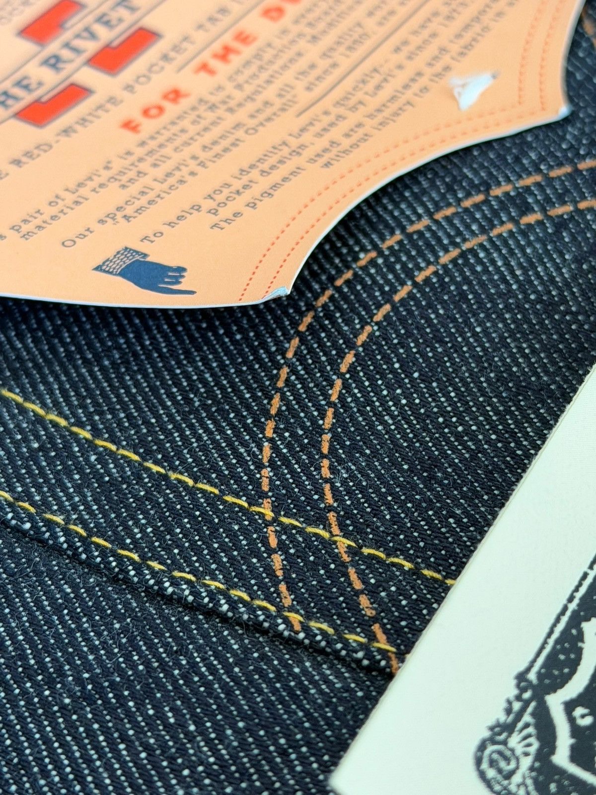 Levi's Vintage Clothing LVC 1944 1/100 WW2Cone Mills White Oak Perfect Imperfections Size US 28 / EU 44 - 15 Thumbnail