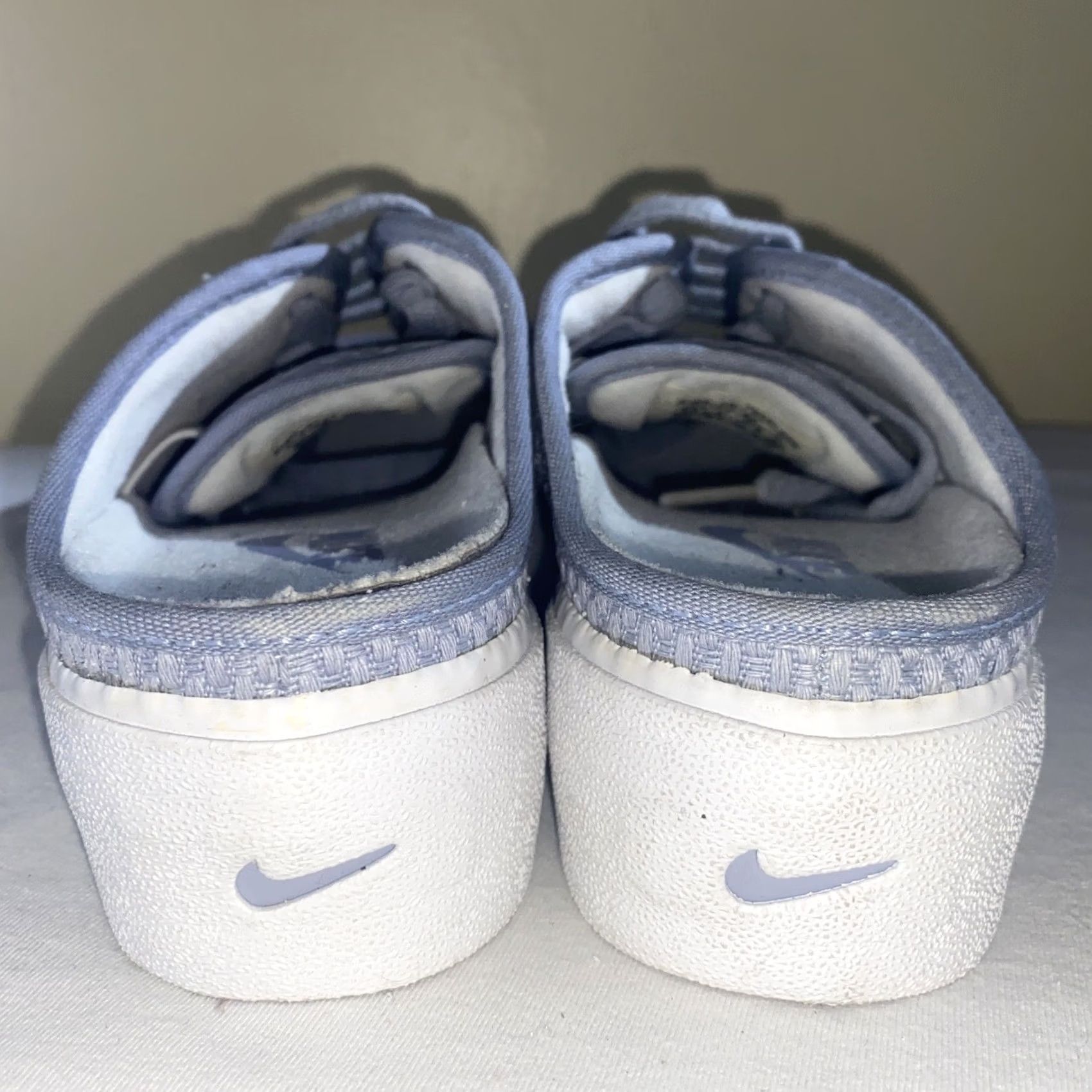 Nike Women Nike Slip-On Sneaker White Sky Blue 6.5 Womens Size 6.5 Nike Slip On Sneaker White Sky Blue 6.5 Size US 7 / IT 37 - 5 Thumbnail