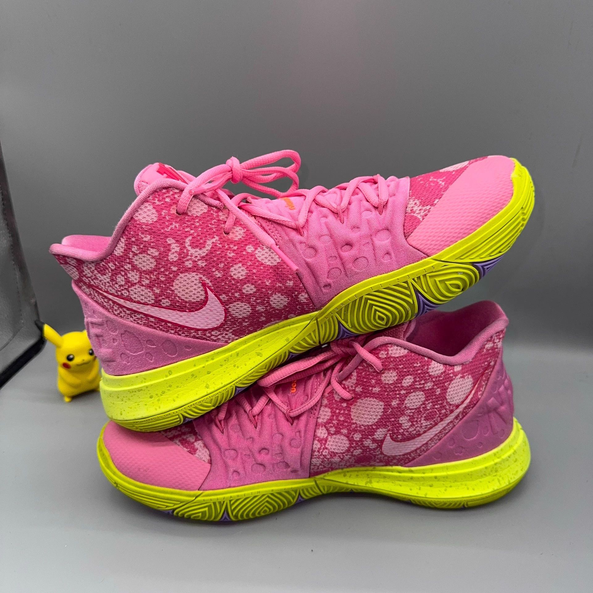 Nike Nike Kyrie 5 SpongeBob x Patrick Pink Like New Size US 11 / EU 44 - 6 Thumbnail