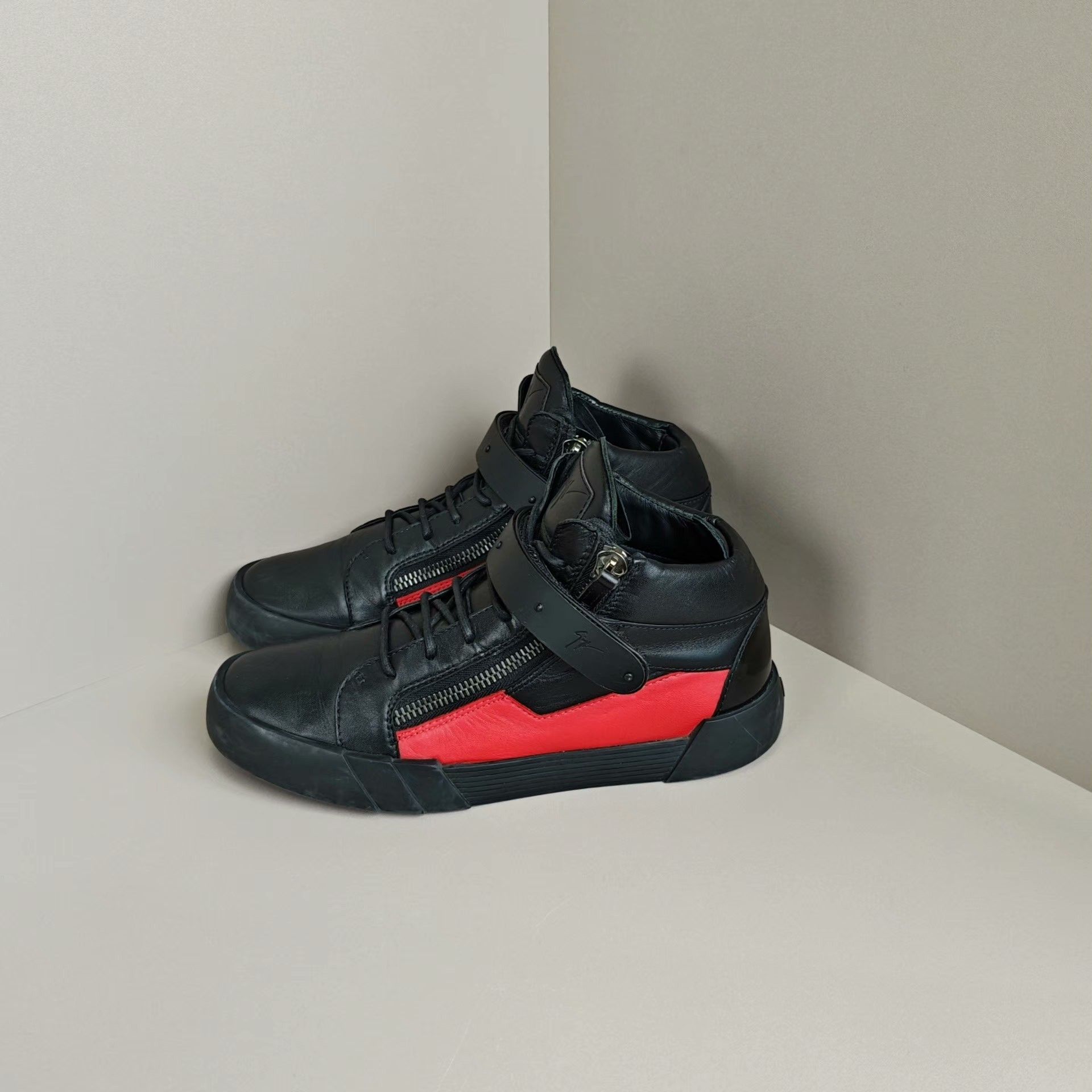Giuseppe Zanotti Giuseppe Zanotti Hitop Sneakers 7 Men Size US 7 / EU 40 - 1 Thumbnail
