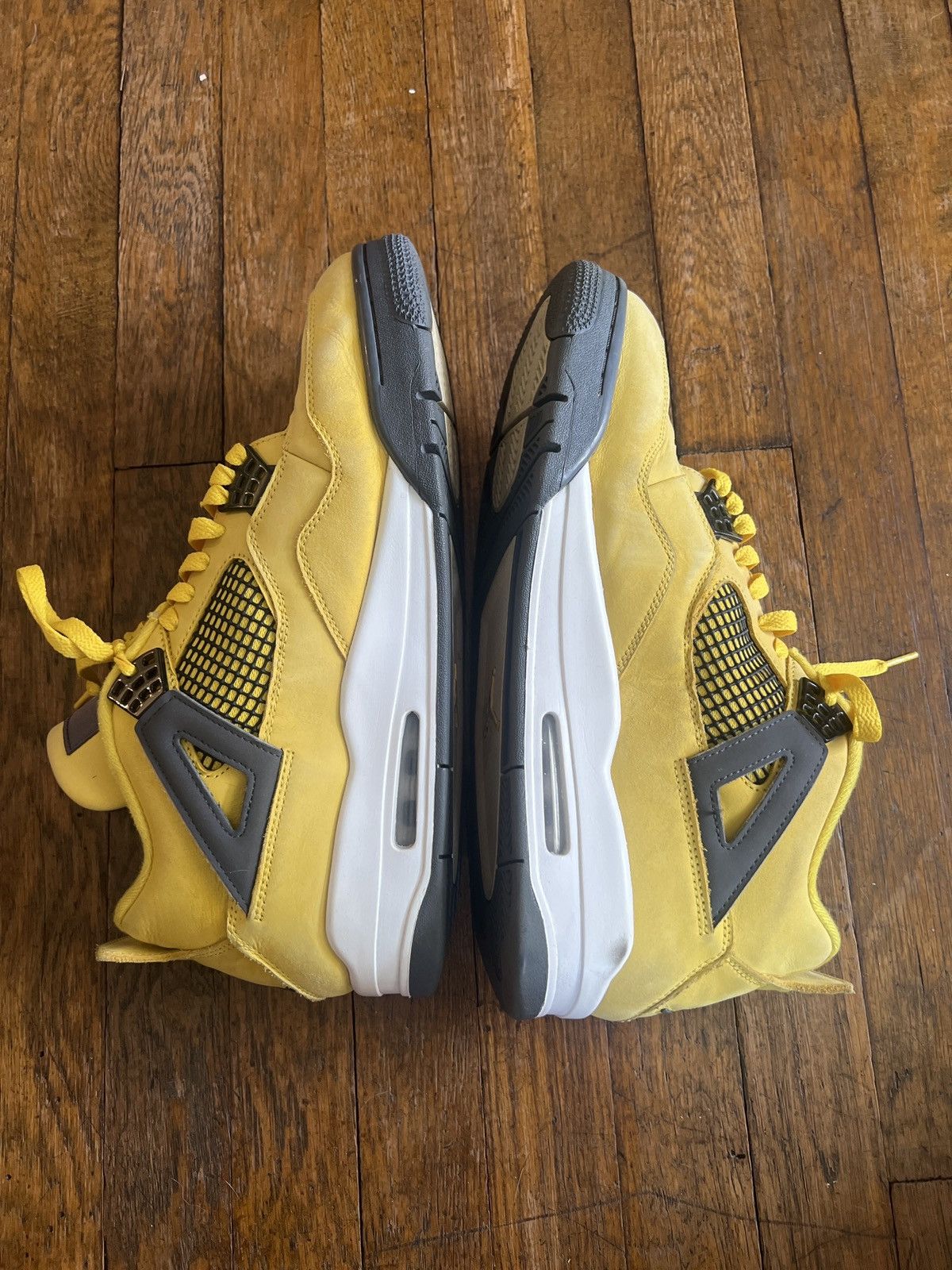 Jordan Brand Jordan Retro 4 Lightning Size US 12 / EU 45 - 2 Thumbnail