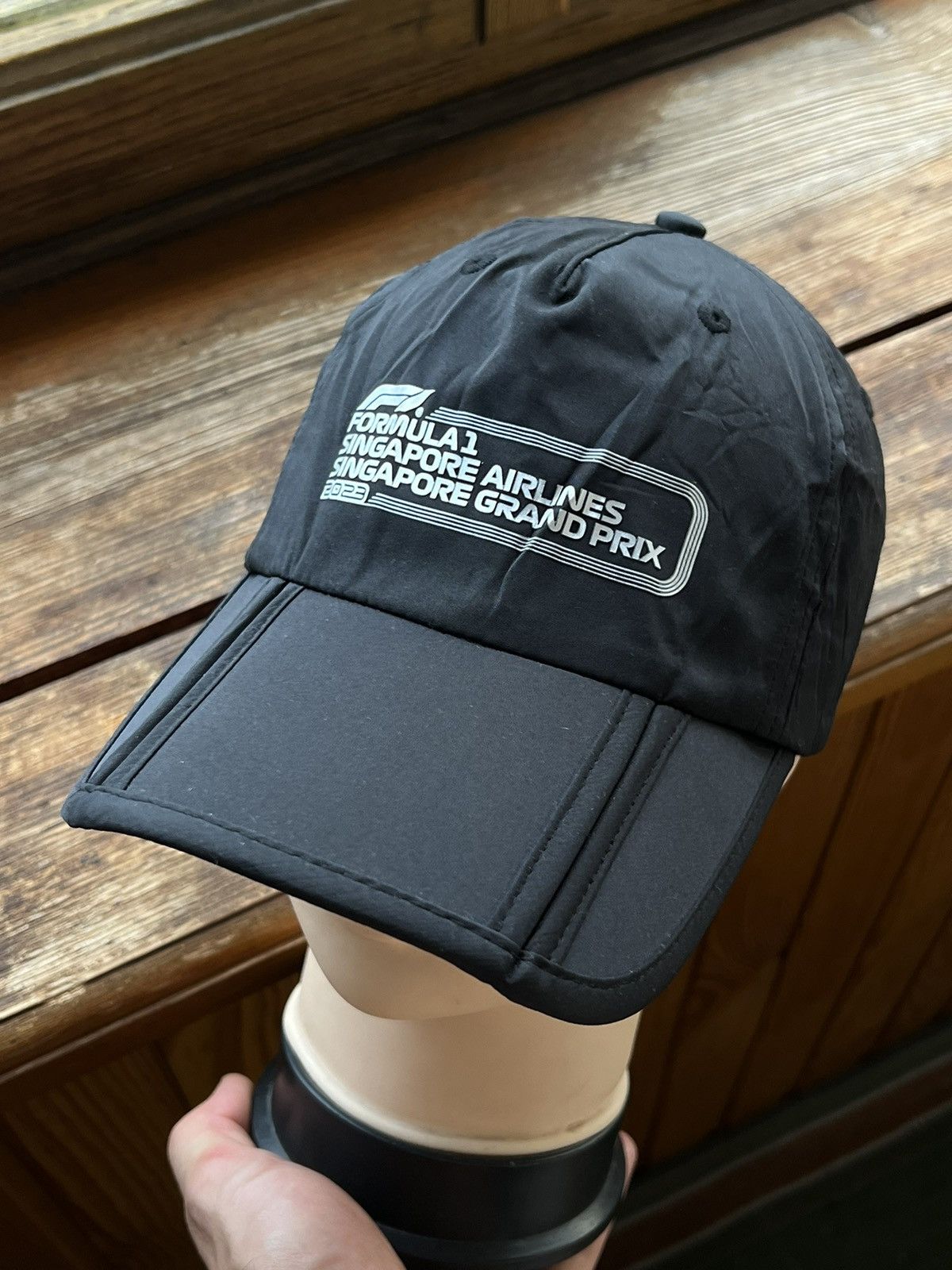 Formula 1 Y2K Racing Hat Formula 1 Singapore Grand Prix Marina Bay Size ONE SIZE - 1 Thumbnail