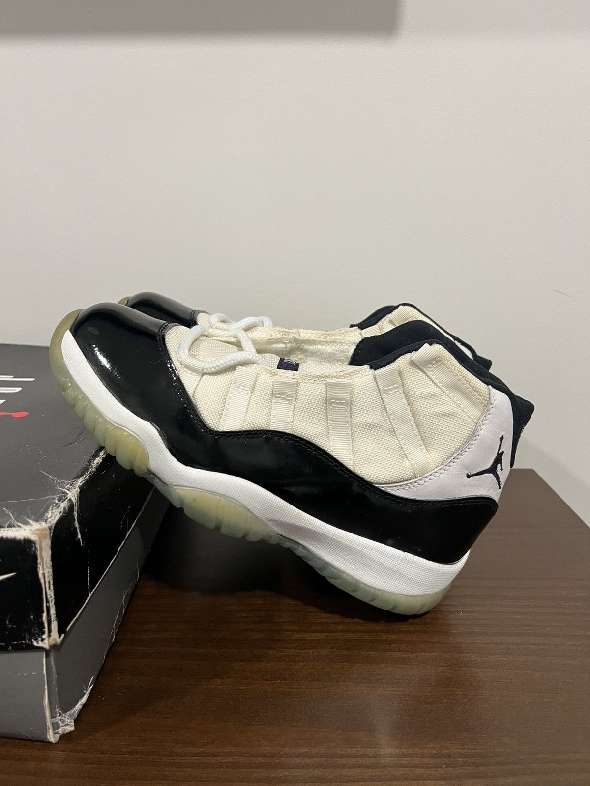 Jordan Brand Air Jordan 11 concord OG 1995 sz 8 Size US 8 / EU 41 - 2 Thumbnail