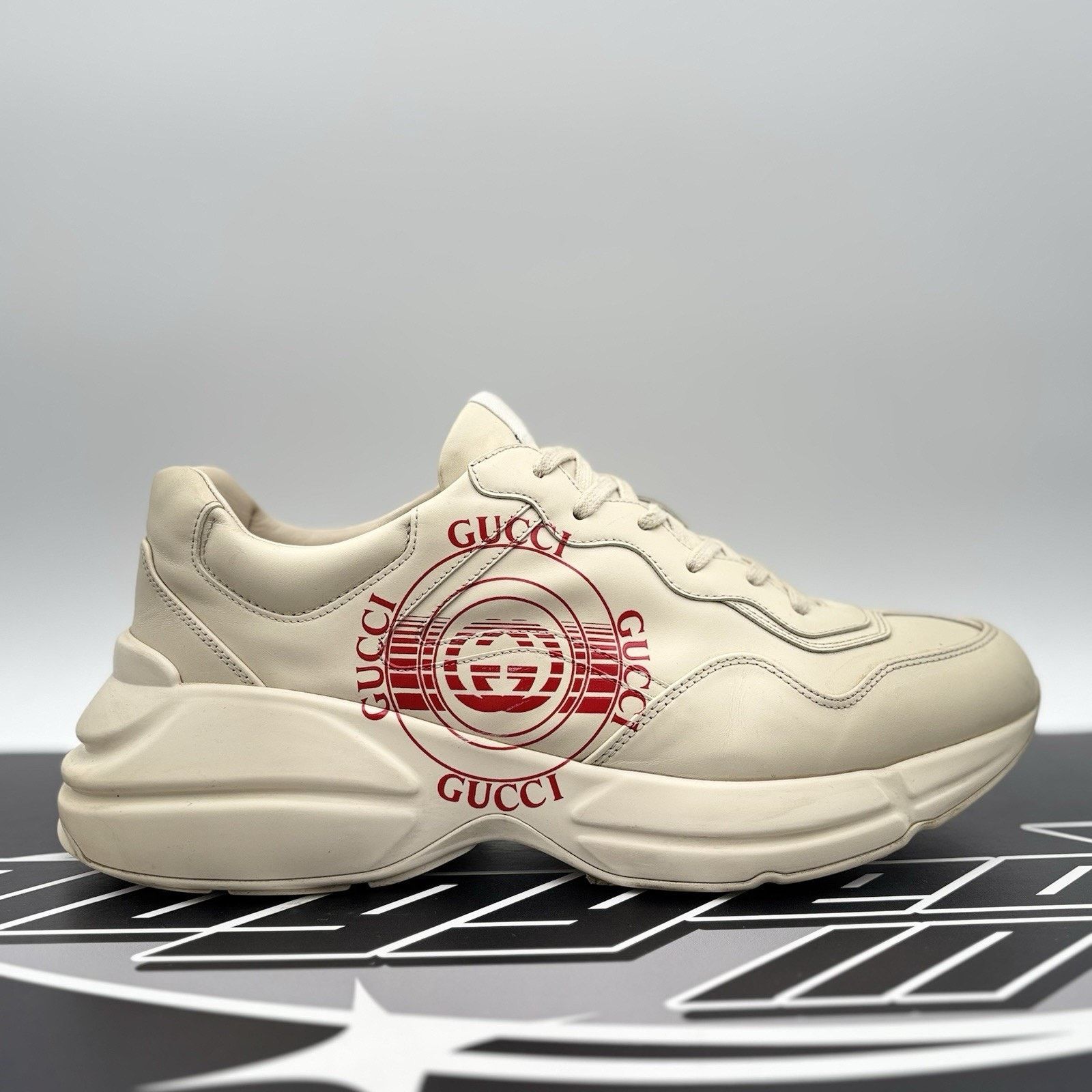 Gucci Gucci Rhyton Interlocking Disk | GREAT CONDITION! Size US 10.5 / EU 43-44 - 2 Thumbnail
