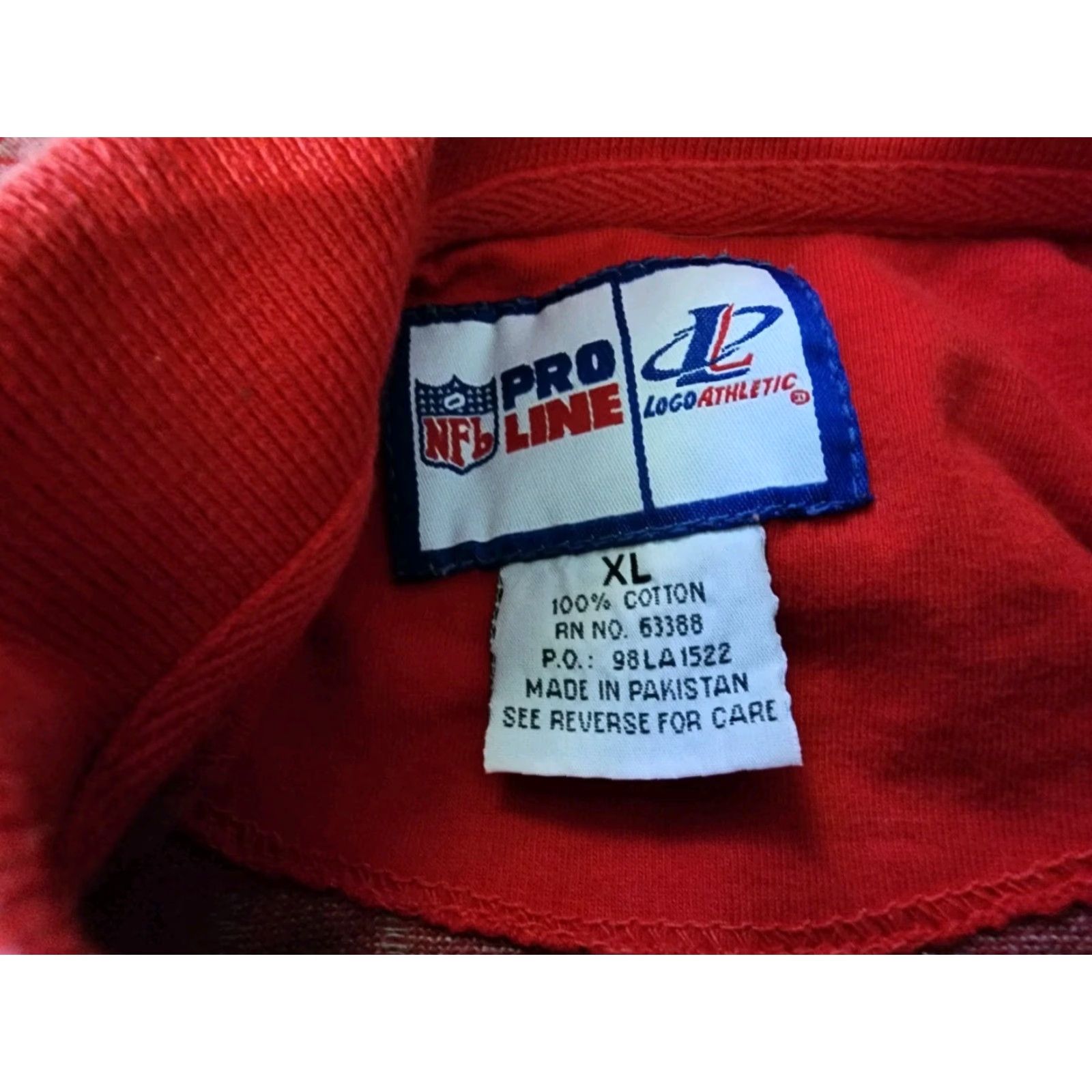 Logo Athletic VINTAGE Logo Athletic Polo Shirt Mens XL NFL Tampa Bay Buccaneers Logo Athletic Polo Shirt 90s Football Golf Red Cotton Knit Short Sleeve Collared Size US XL / EU 56 / 4 - 7 Thumbnail