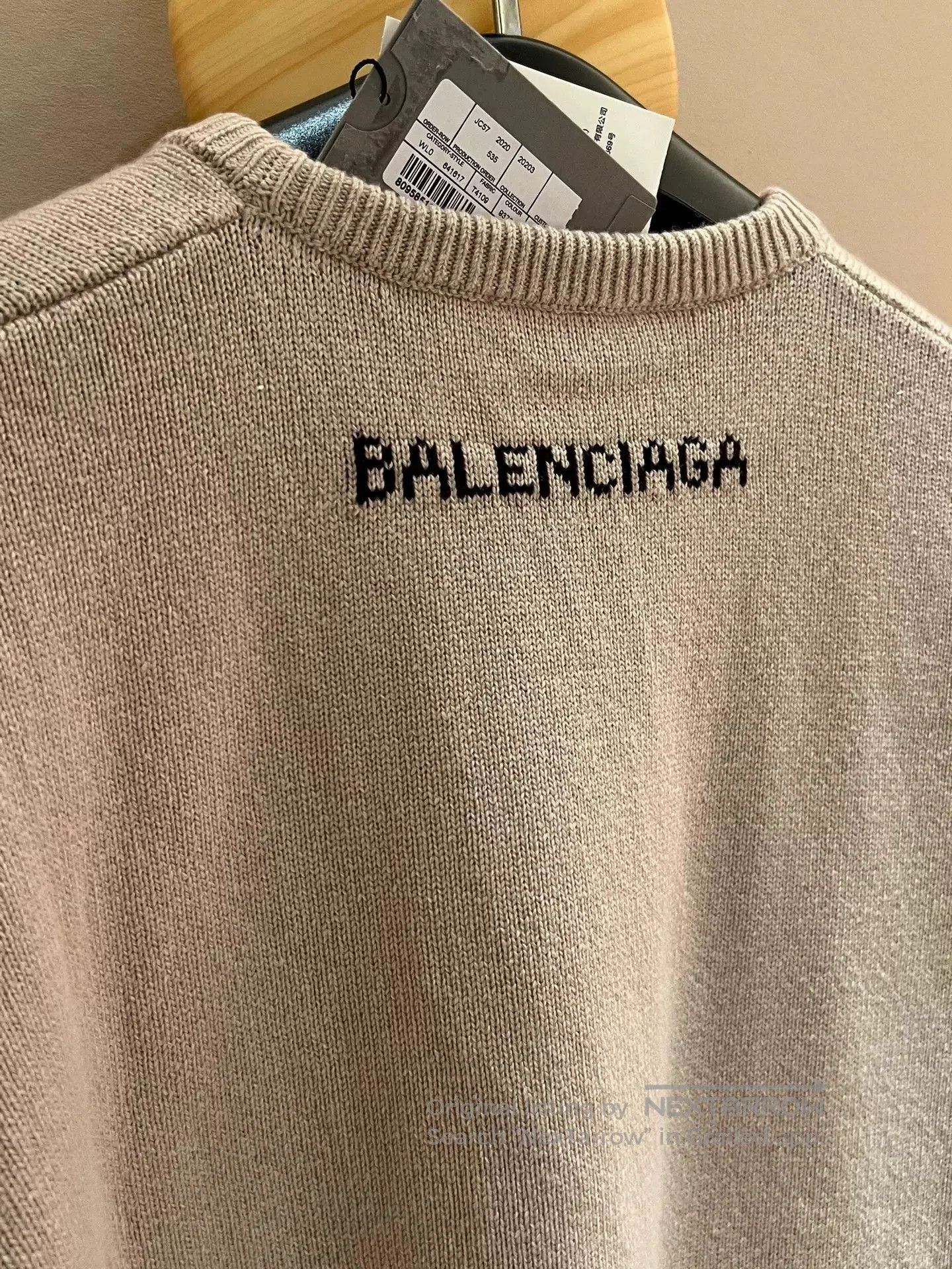Balenciaga Balenciaga Logo Cashmere Sweater for Women. Size S / US 4 / IT 40 - 3 Thumbnail