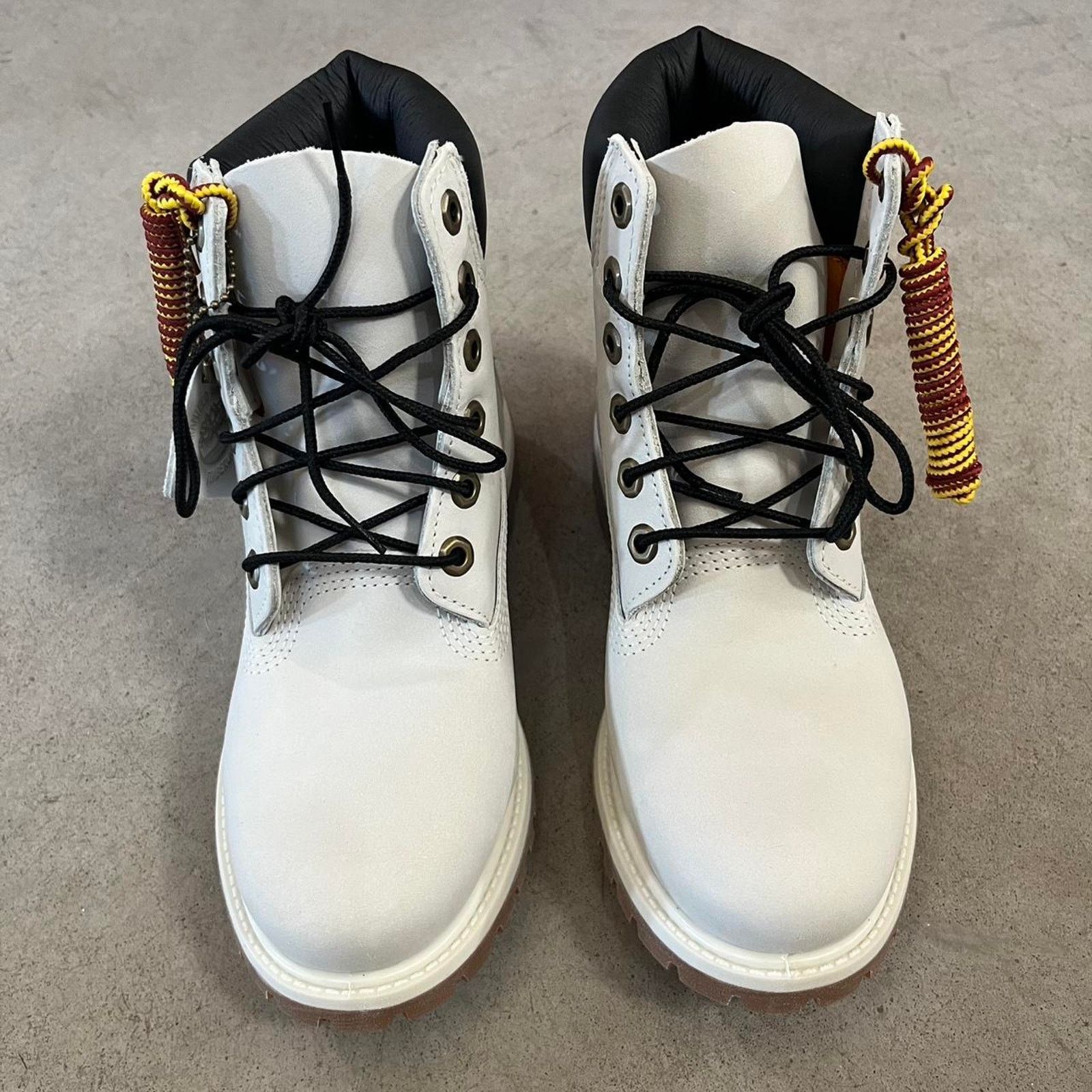Timberland Women’s Timberland Boots (waterproof) Size US 7 / IT 37 - 2 Thumbnail