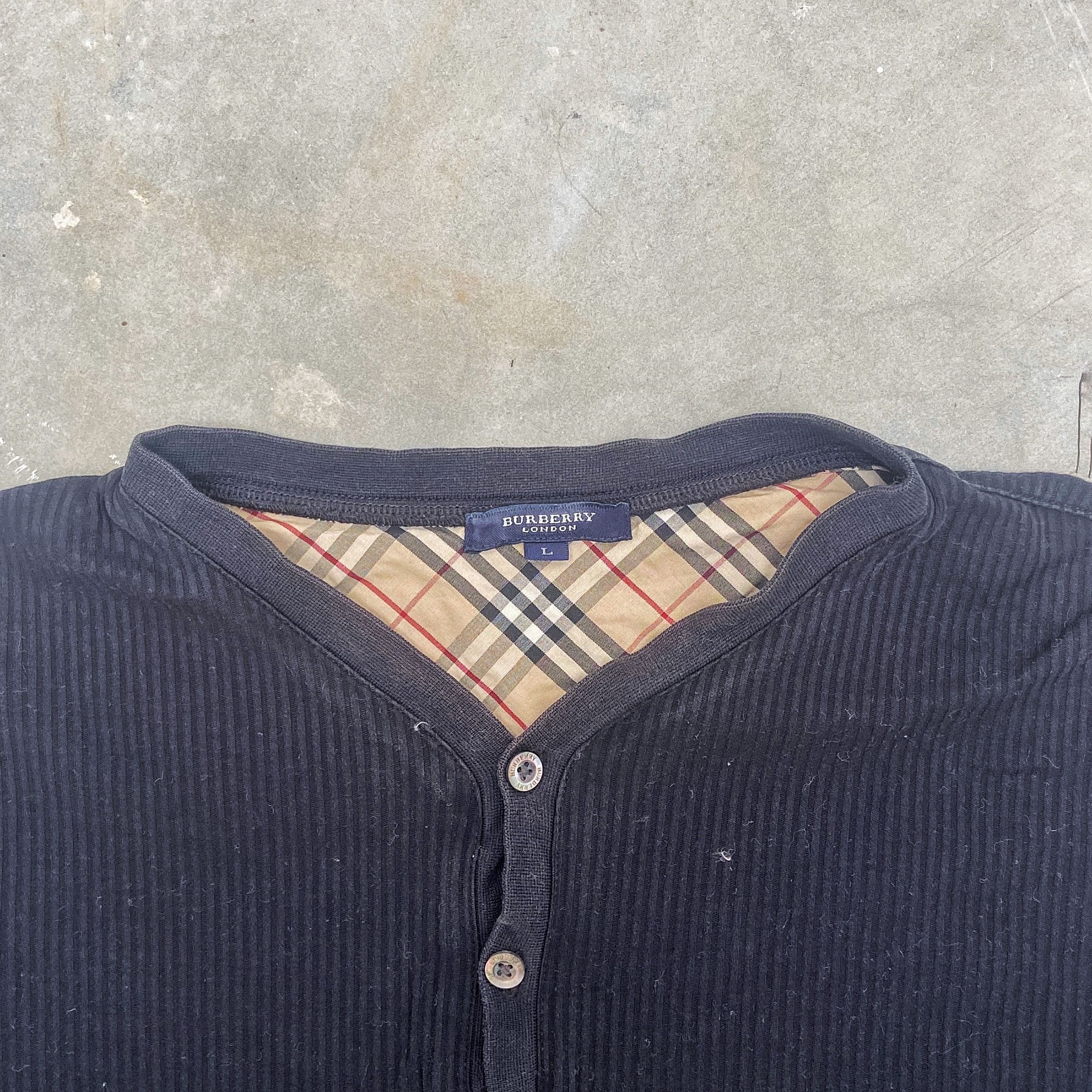 Burberry Burberry London Black Corduroy Long Sleeve Tees T Shirt Size US XL / EU 56 / 4 - 6 Thumbnail