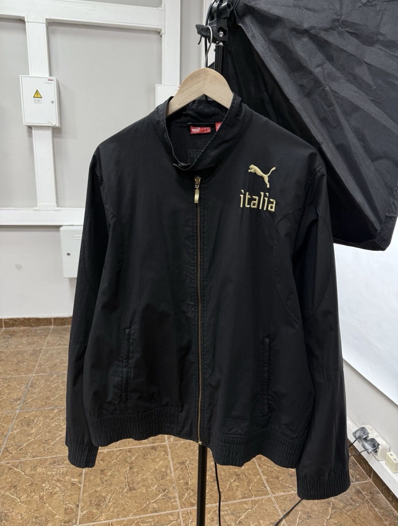 Puma 🇮🇹 Vintage Y2K Puma Italy Soccer Jersey Zip Jacket Retro Size US L / EU 52-54 / 3 - 2 Thumbnail