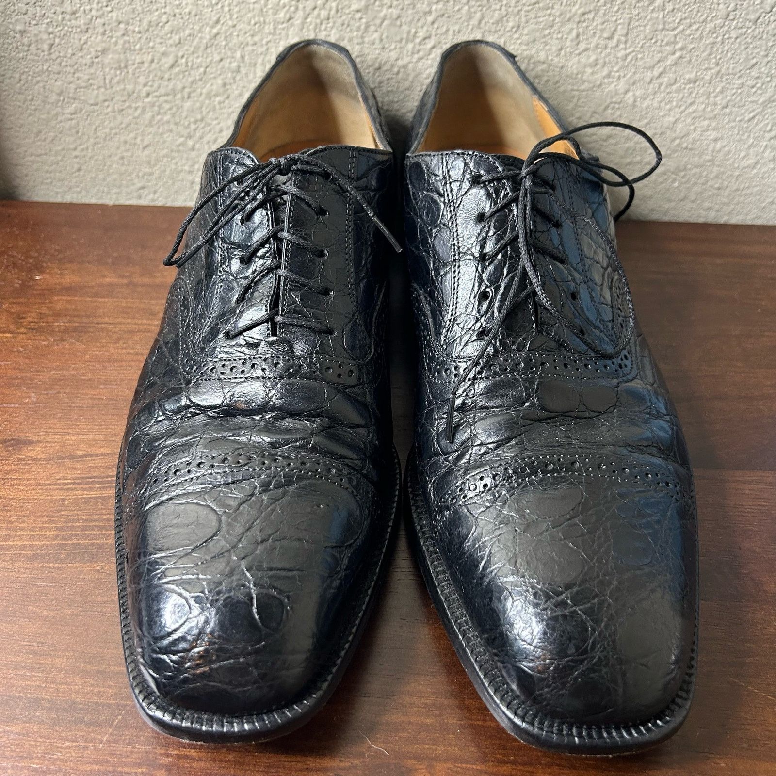 Salvatore Ferragamo Salvatore Ferragamo Shoes Black Leather Oxfords Size 11 Size US 11 / EU 44 - 2 Thumbnail