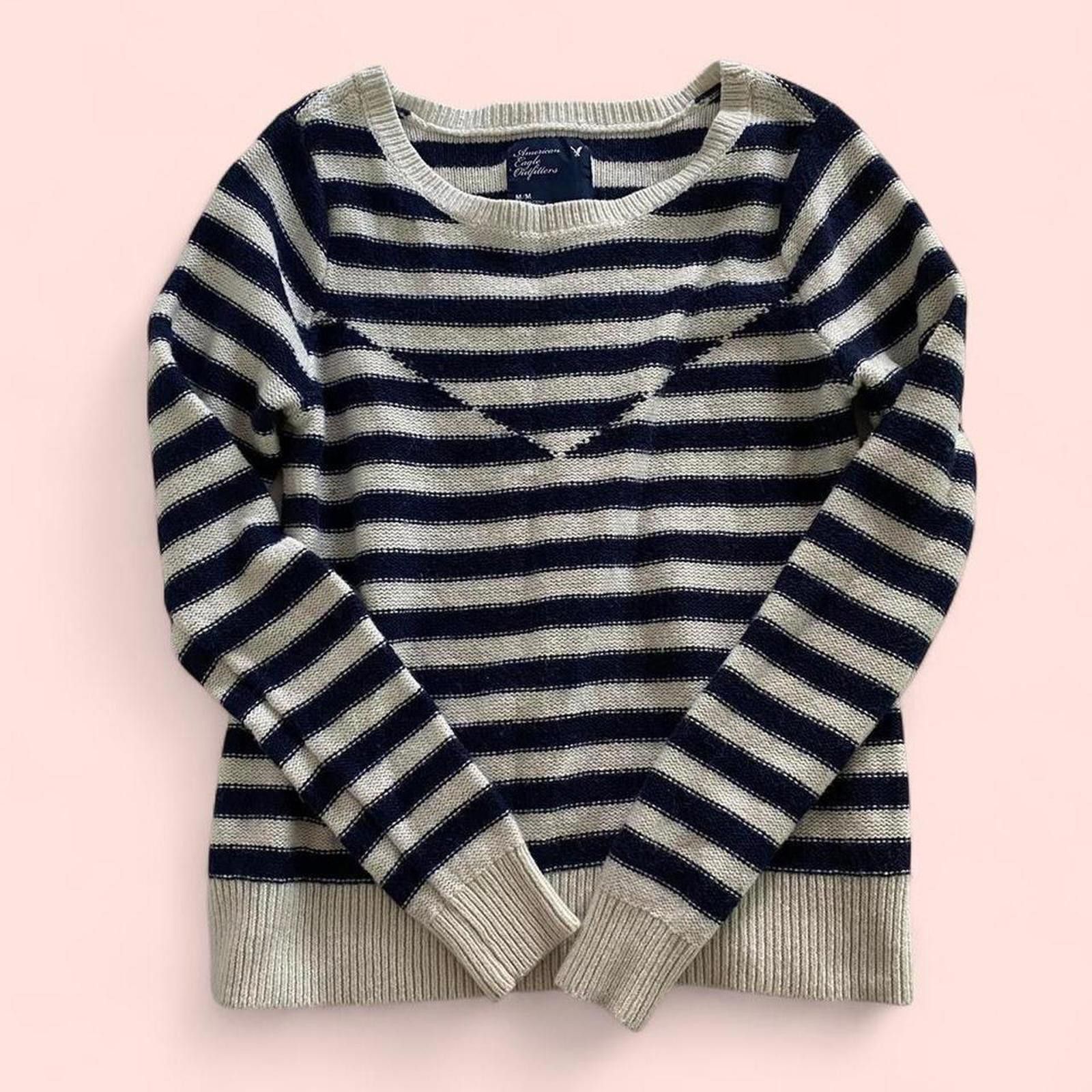 American Eagle Outfitters Soft and warm navy and white striped sweater Size XS / US 0-2 / IT 36-38 - 1 Thumbnail