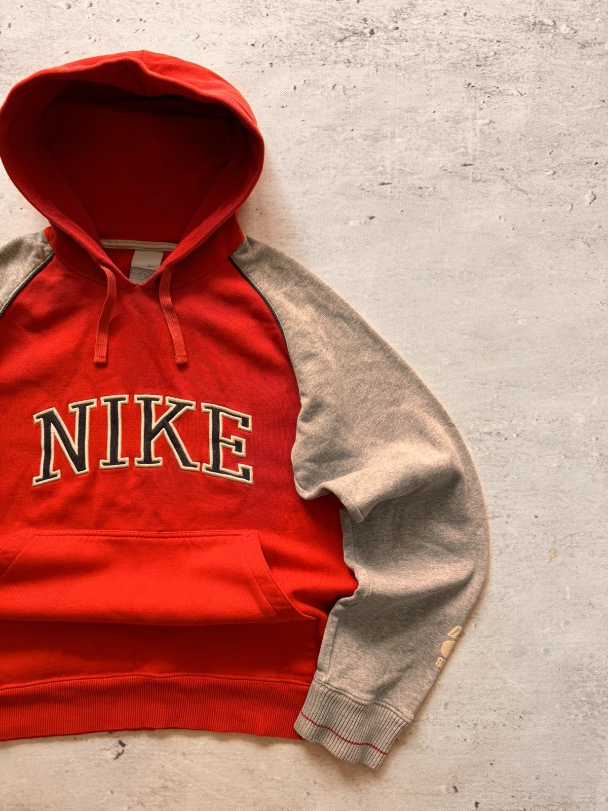 Nike × Vintage NIKE VINTAGE CENTER LOGO OVERSIZE BOXY HOODIE Size US S / EU 44-46 / 1 - 3 Thumbnail