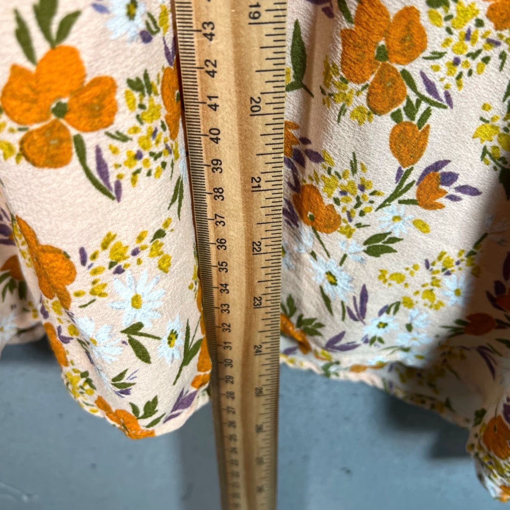 ASTR The Label VINTAGE ASTR Dress Women Short Sleeve Floral Cream Orange Mini S Small Womens Size S / US 4 / IT 40 - 7 Thumbnail