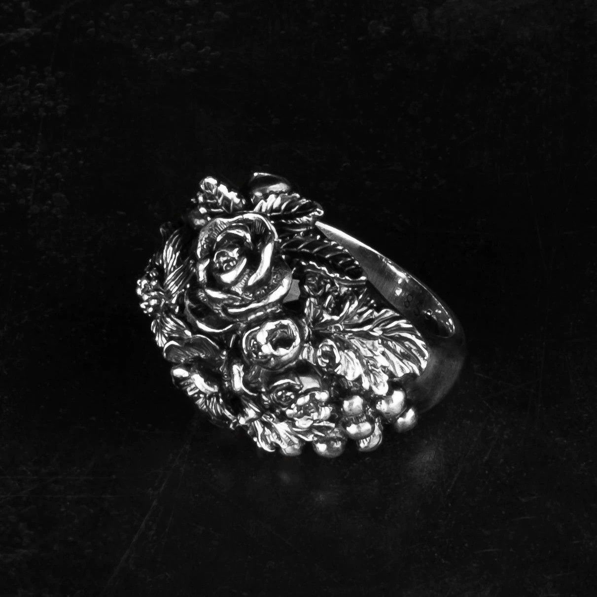Ugo Cacciatori Ugo Cacciatori Craftsman Pioneer S Ring Size ONE SIZE - 5 Thumbnail