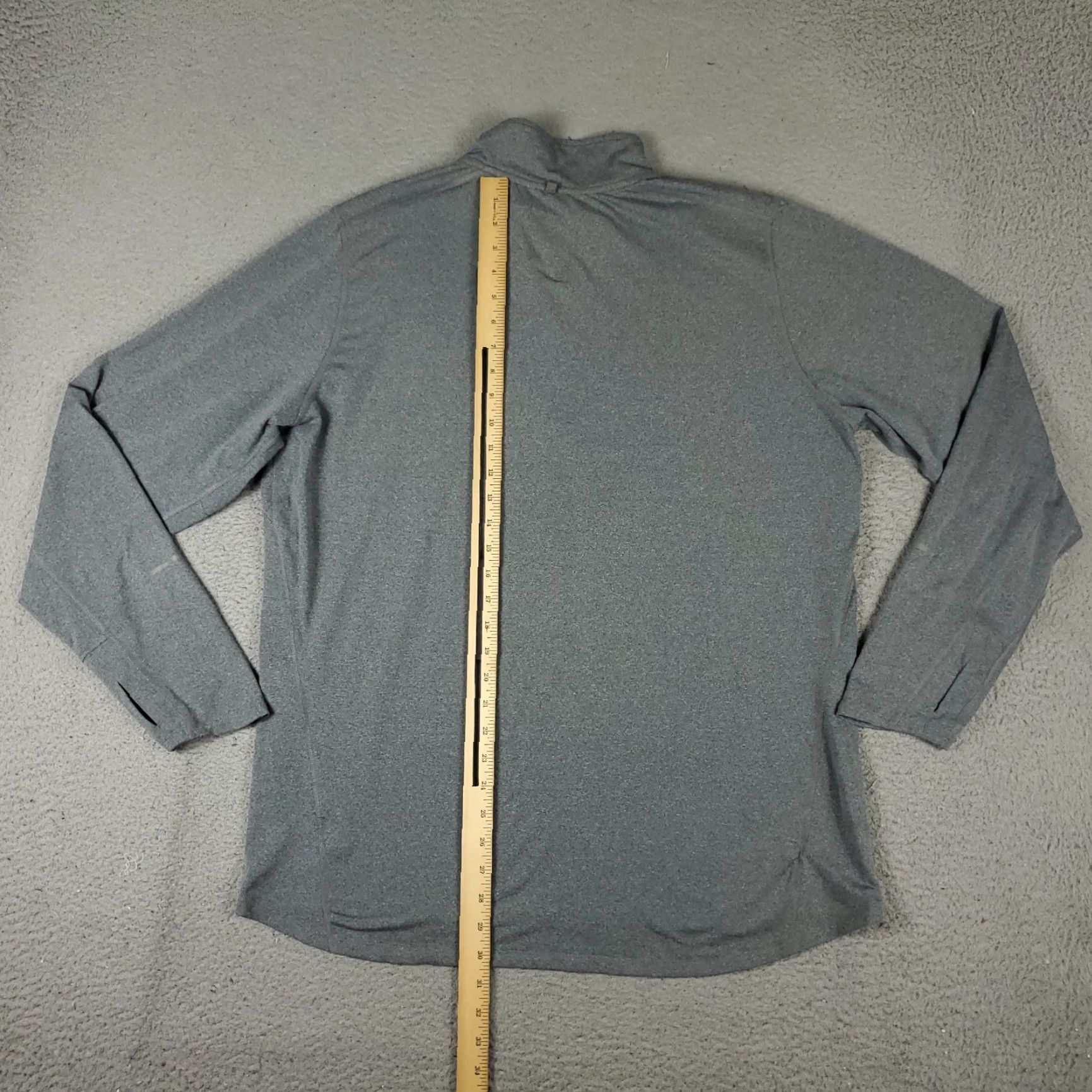Nike Nike Mens T Shirt XL Gray 1/4 Zip Pullover Long Sleeve Golf Activewear Casual Modern Sports Nike Dri-Fit Mens XL Gray long sleeve pullover 1/4 zip Size US XL / EU 56 / 4 - 5 Thumbnail