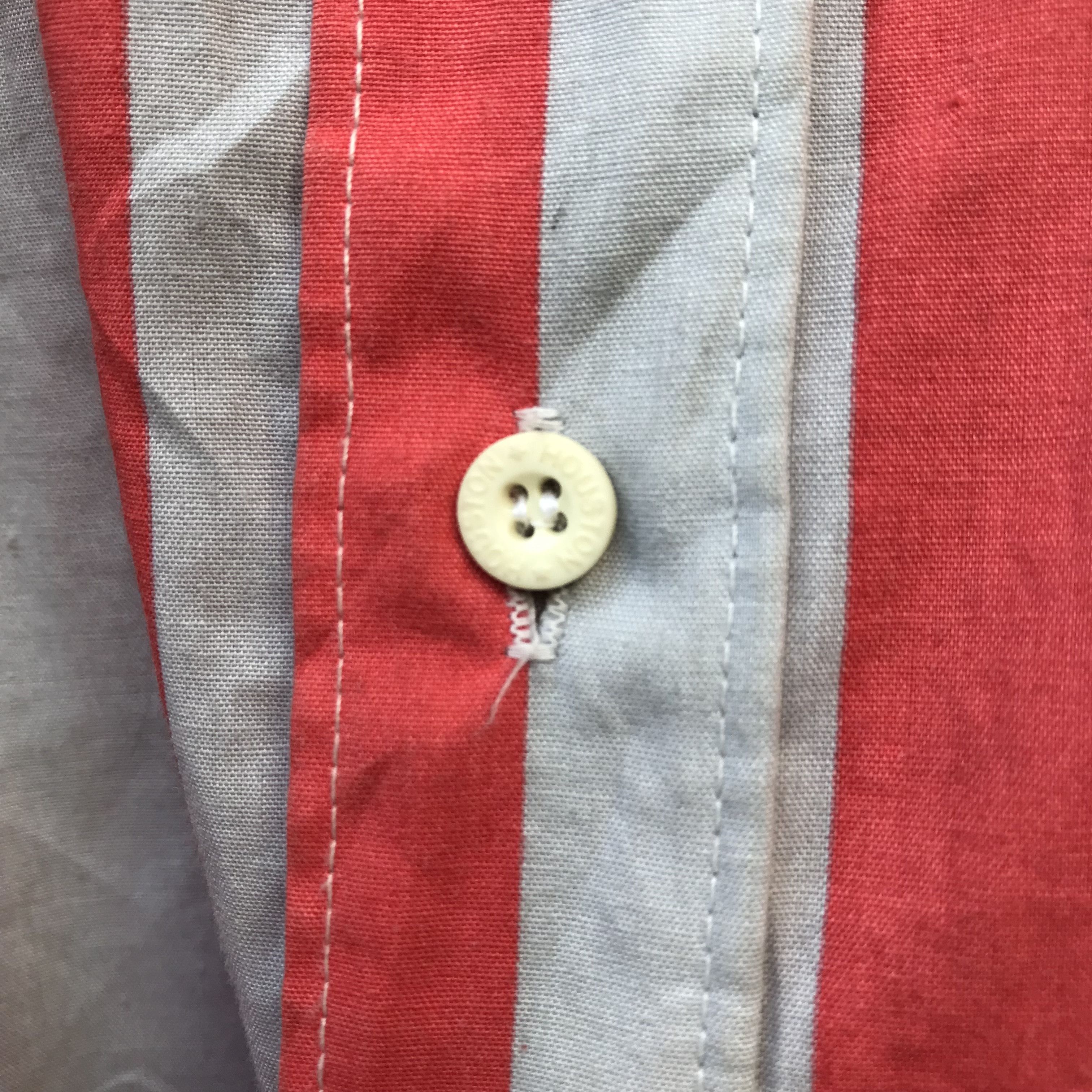 Vintage Vintage american classic Houston red candy stripes size xl Size US XL / EU 56 / 4 - 12 Thumbnail