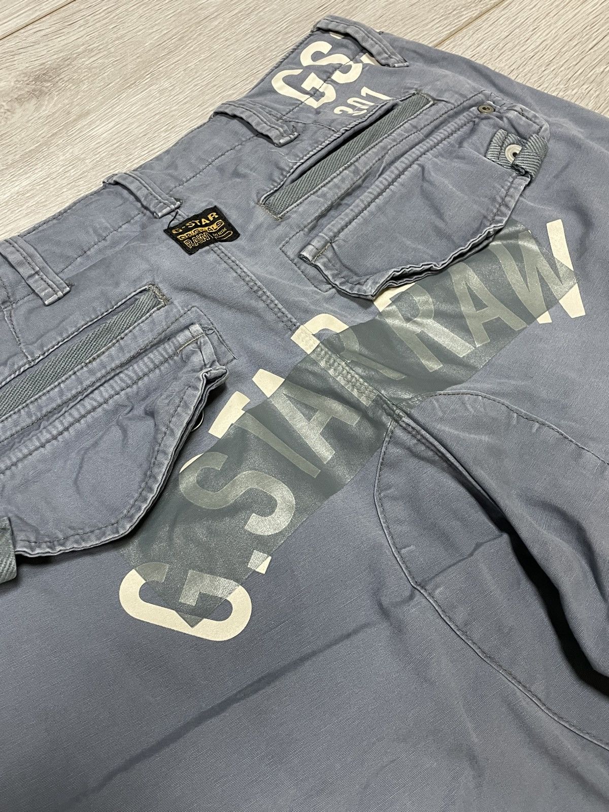 G-Star G star raw vintage cargo shorts Size US 30 / EU 46 - 4 Thumbnail