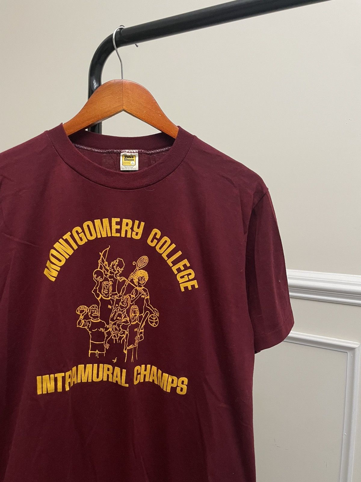 Vintage 70s 80s College Graphic Tee Shirt Hanes Unsoundrags